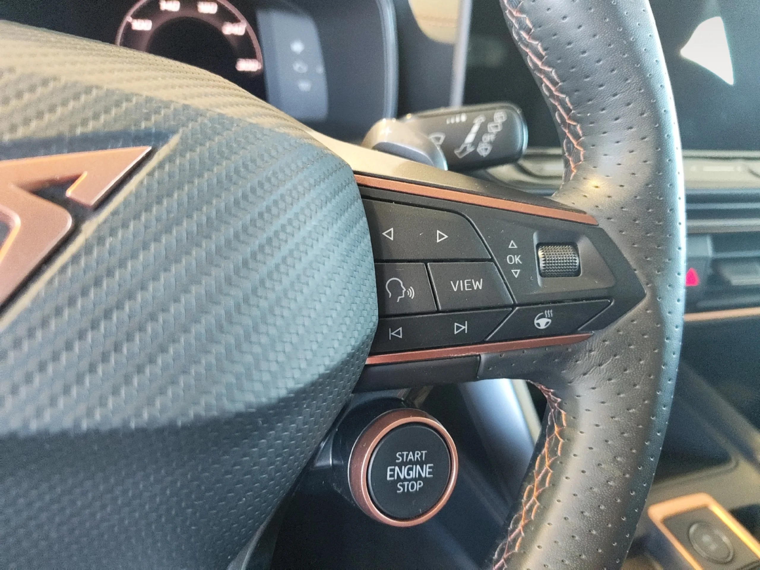 CUPRA LEON 1.5 ETSI 110KW (150CV) DSG - Foto 11