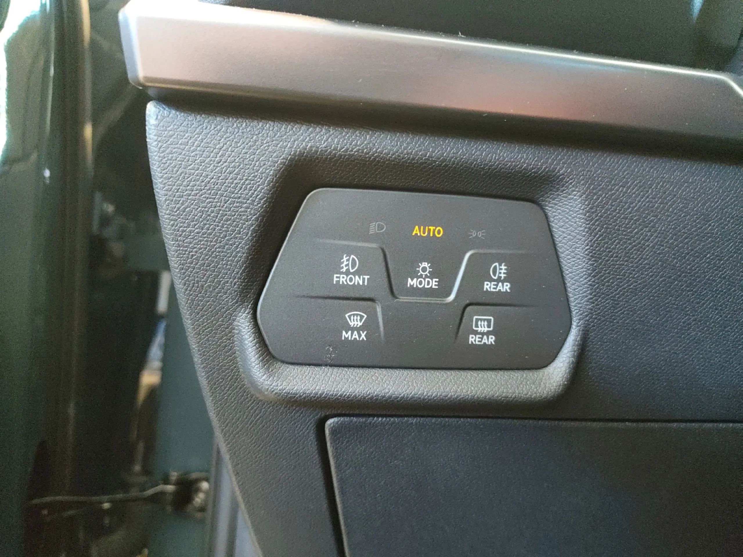 CUPRA LEON 1.5 ETSI 110KW (150CV) DSG - Foto 12