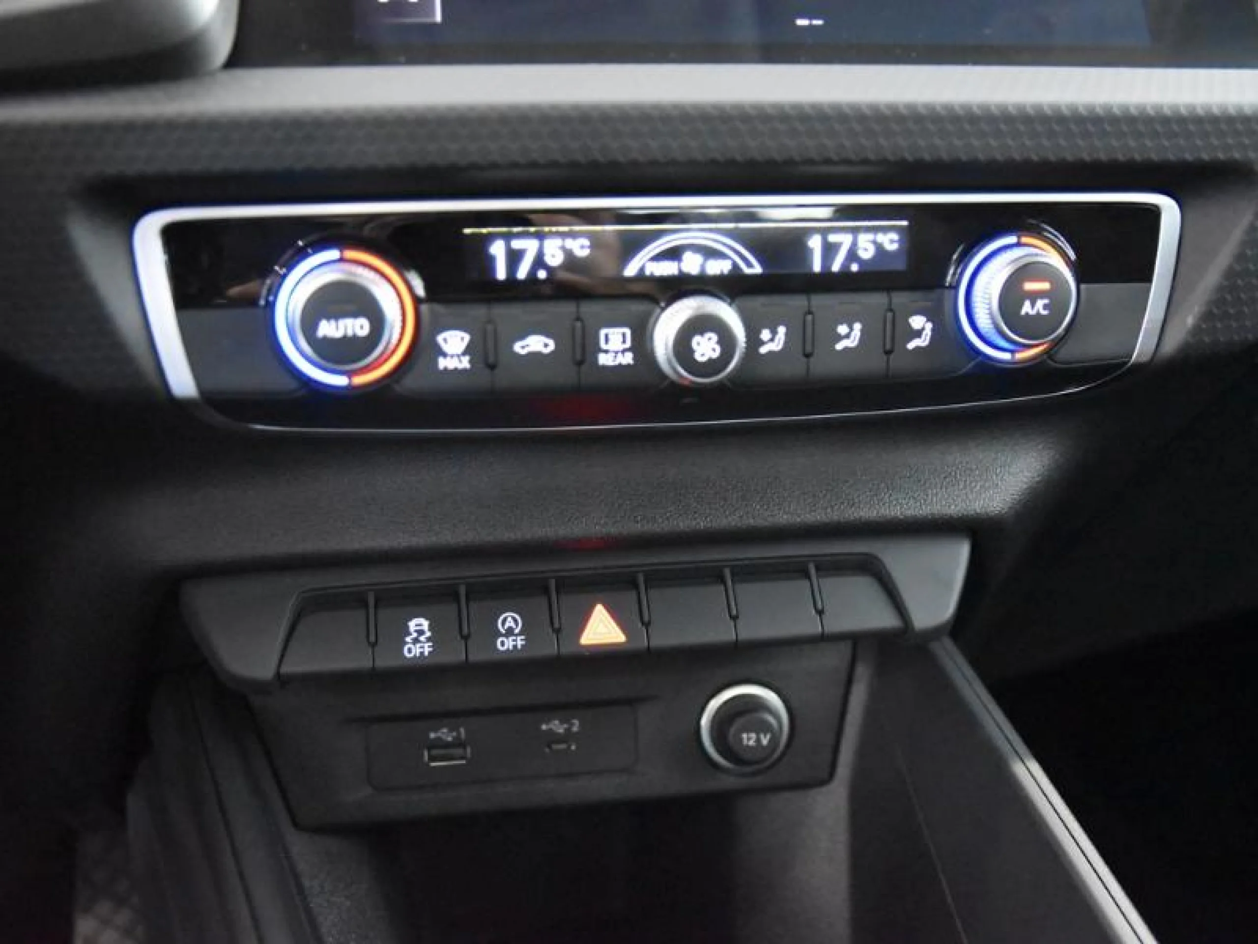 AUDI A1 SPORTBACK 25 TFSI 70KW (95CV) - Foto 11