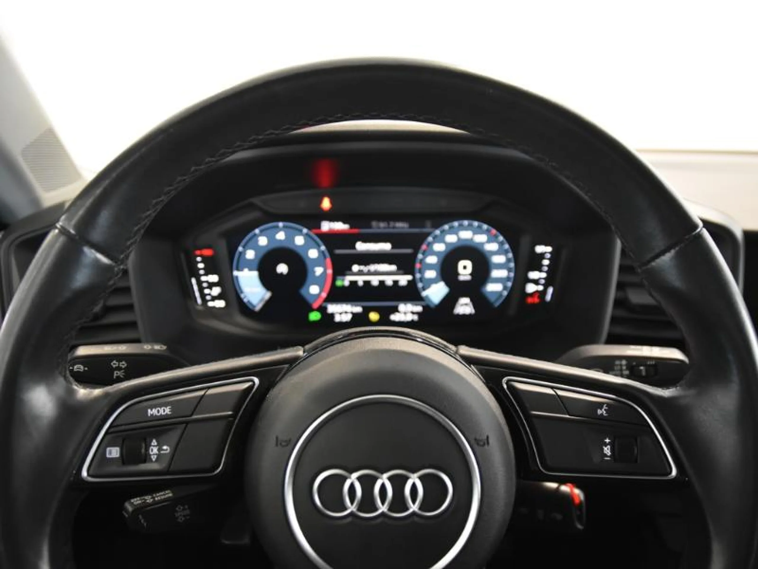 AUDI A1 SPORTBACK 25 TFSI 70KW (95CV) - Foto 13