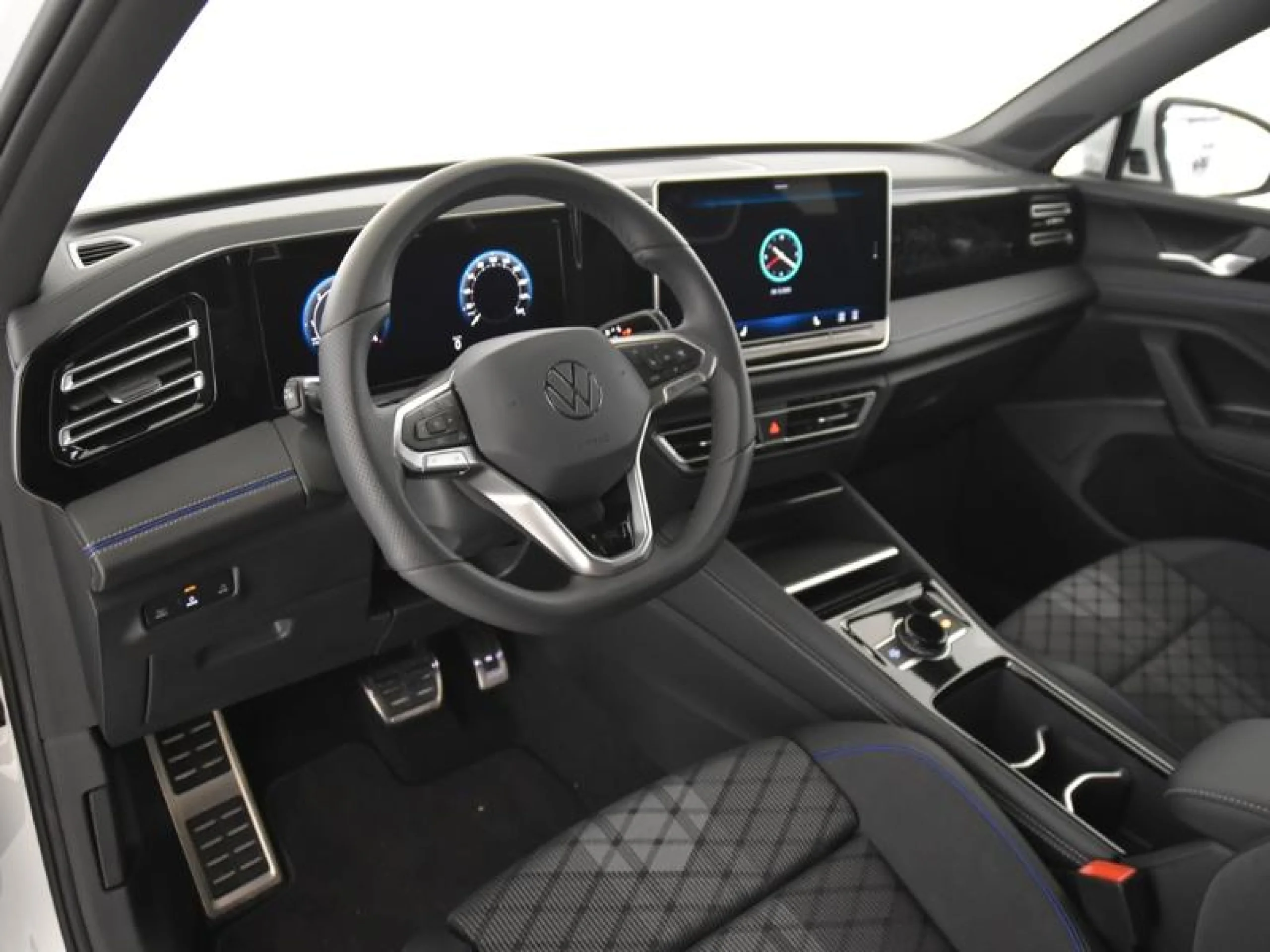 VOLKSWAGEN TIGUAN TIGUAN R LINE 2.0 TDI 110 KW (150 CV)  AUTOMÁTICO DSG 7 VEL. - Foto 10