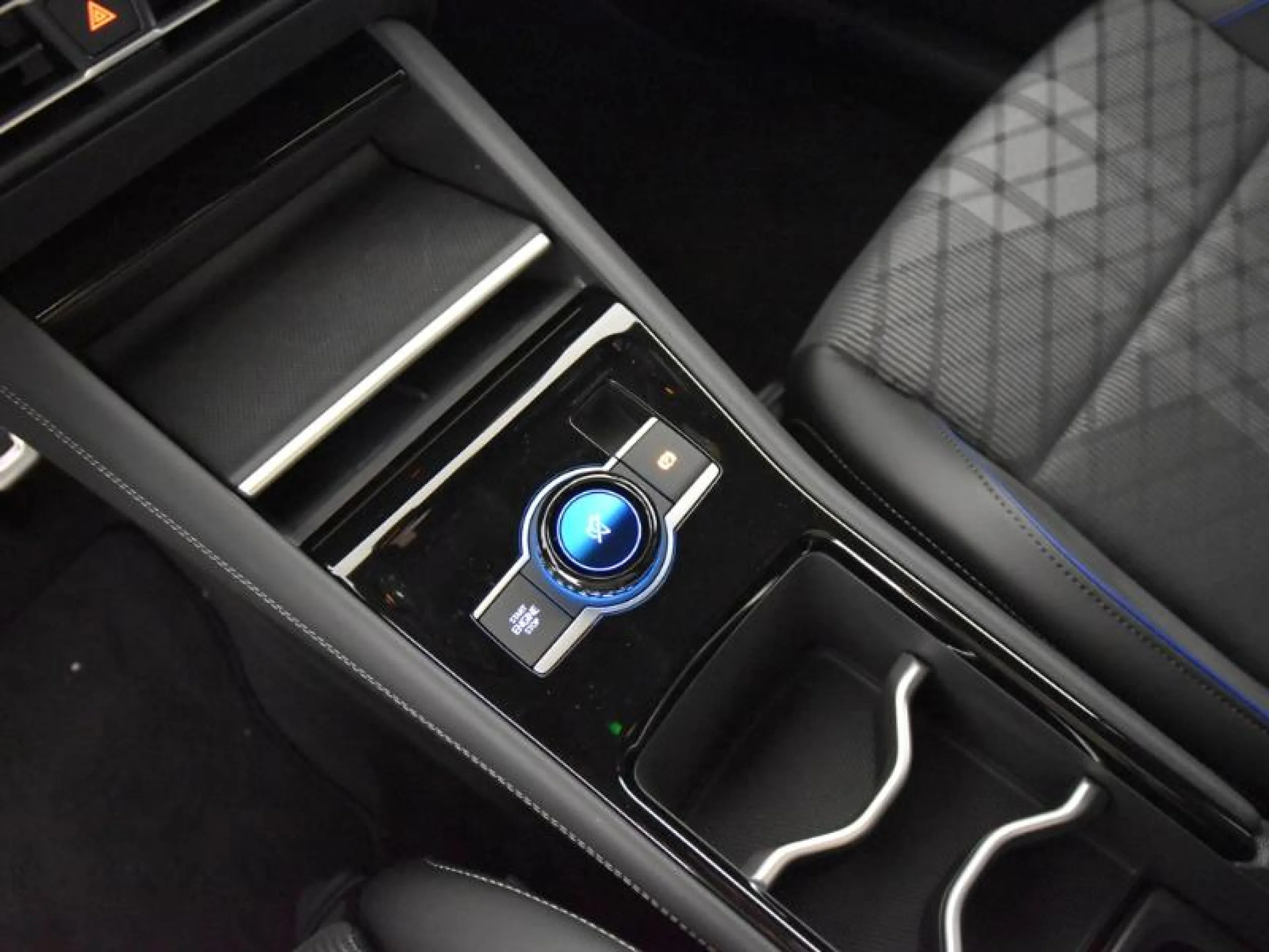 VOLKSWAGEN TIGUAN TIGUAN R LINE 2.0 TDI 110 KW (150 CV)  AUTOMÁTICO DSG 7 VEL. - Foto 12