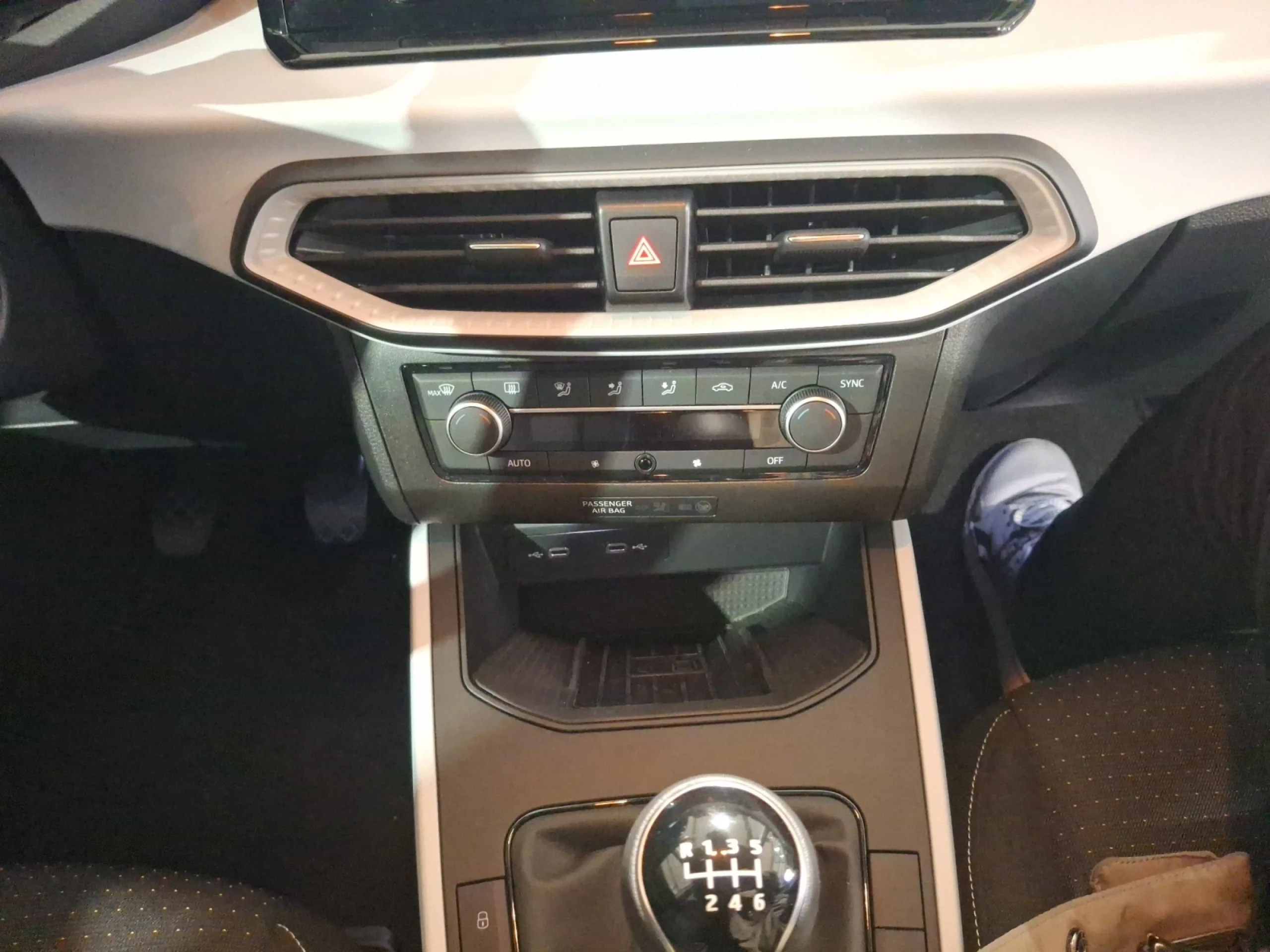 SEAT ARONA 1.0 TSI 85KW STYLE SPECIAL EDITION - Foto 18
