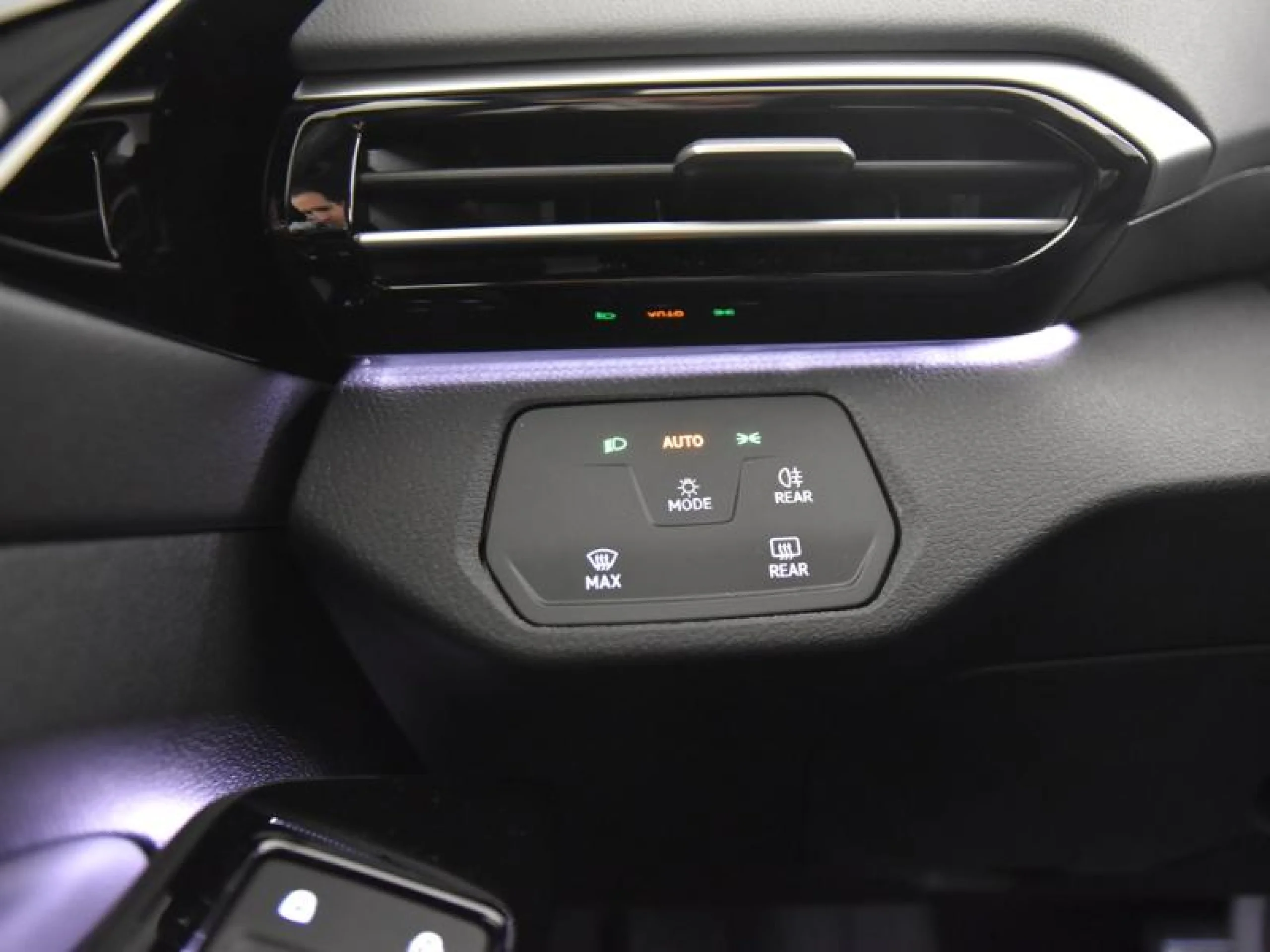 VOLKSWAGEN ID.4 ID.4 PRO 210 KW (286 CV) 77 KWH AUTOM TICO 1 VEL. - Foto 18