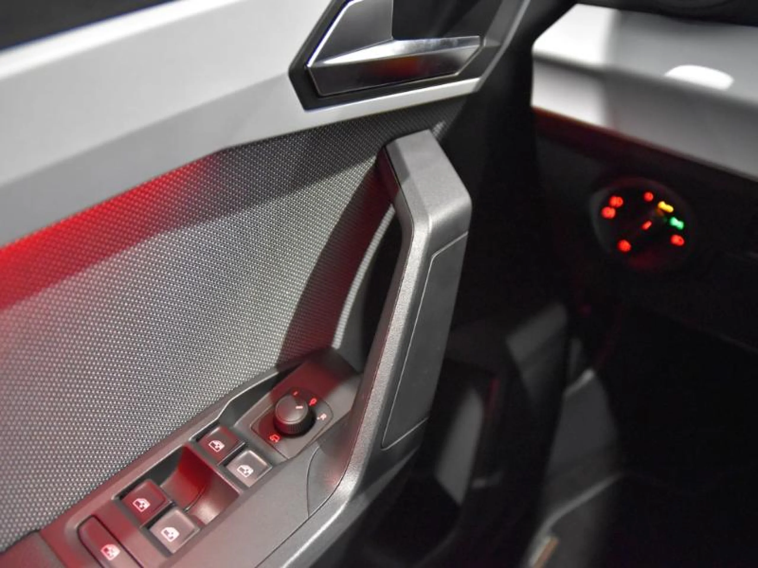 SEAT IBIZA 1.0 TSI 85KW (115CV) SPECIAL EDITION - Foto 14