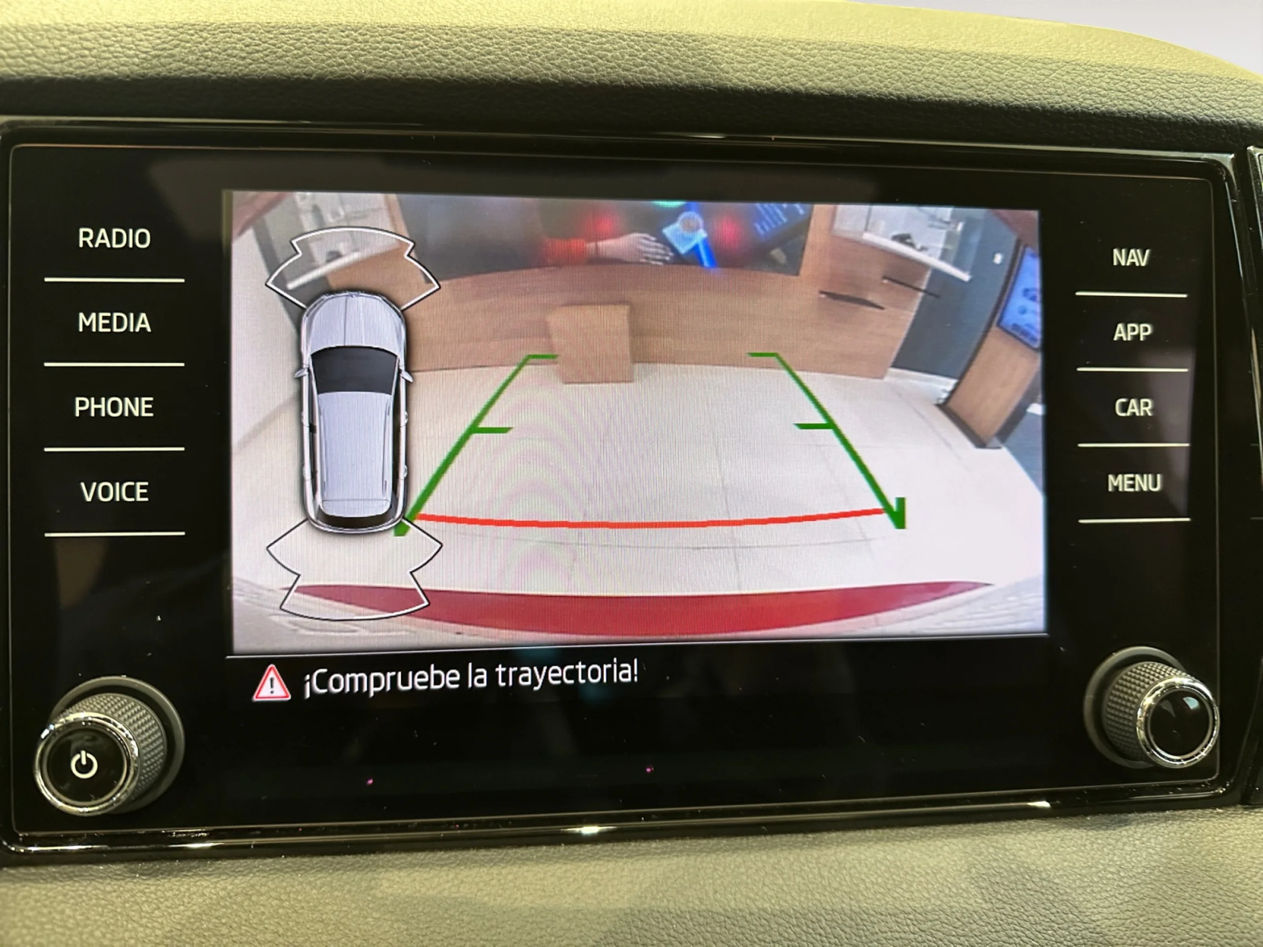 SKODA KAROQ 1.5 TSI 110KW (150CV) DSG ACT SPORTLINE - Foto 16