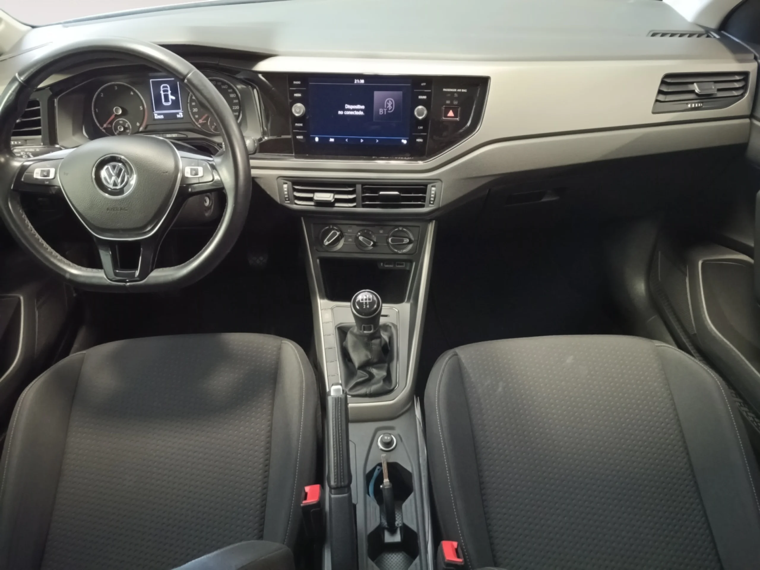 VOLKSWAGEN POLO ADVANCE 1.6 TDI 70KW (95CV) - Foto 4