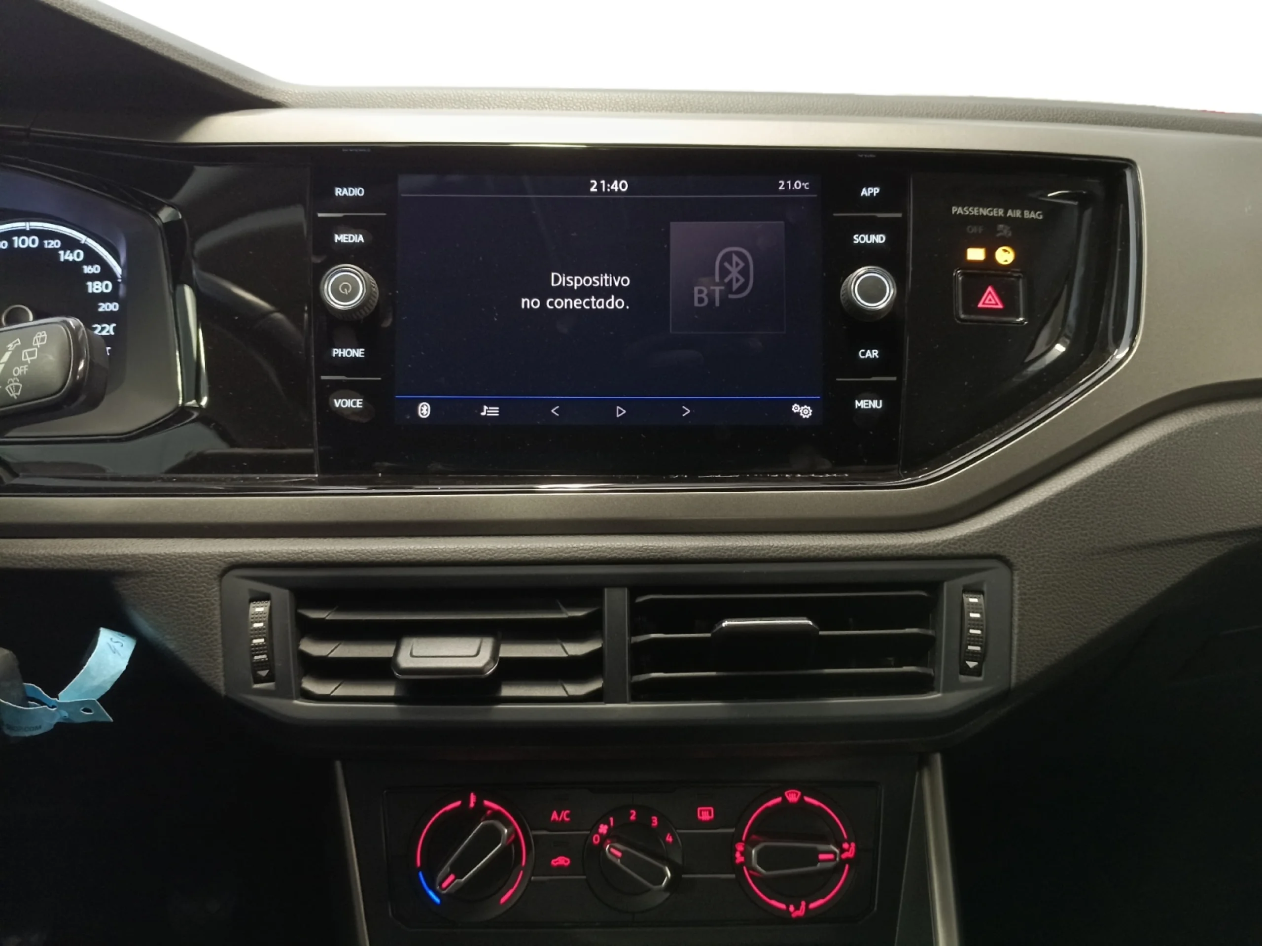 VOLKSWAGEN POLO ADVANCE 1.6 TDI 70KW (95CV) - Foto 9