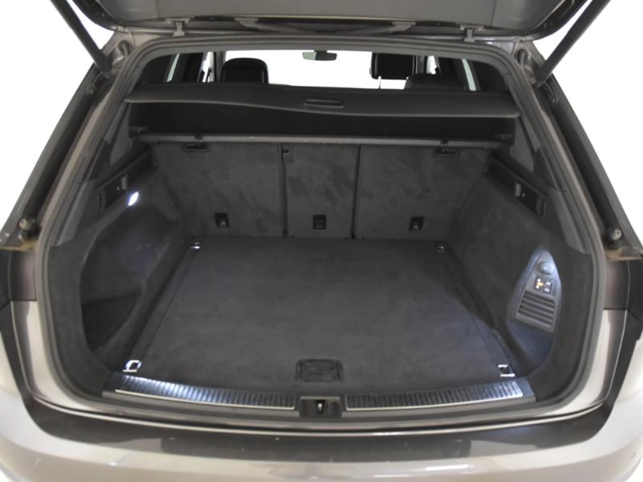 VOLKSWAGEN TOUAREG R LINE 3.0 TDI 210KW (286CV) TIP 4MOTION - Foto 7