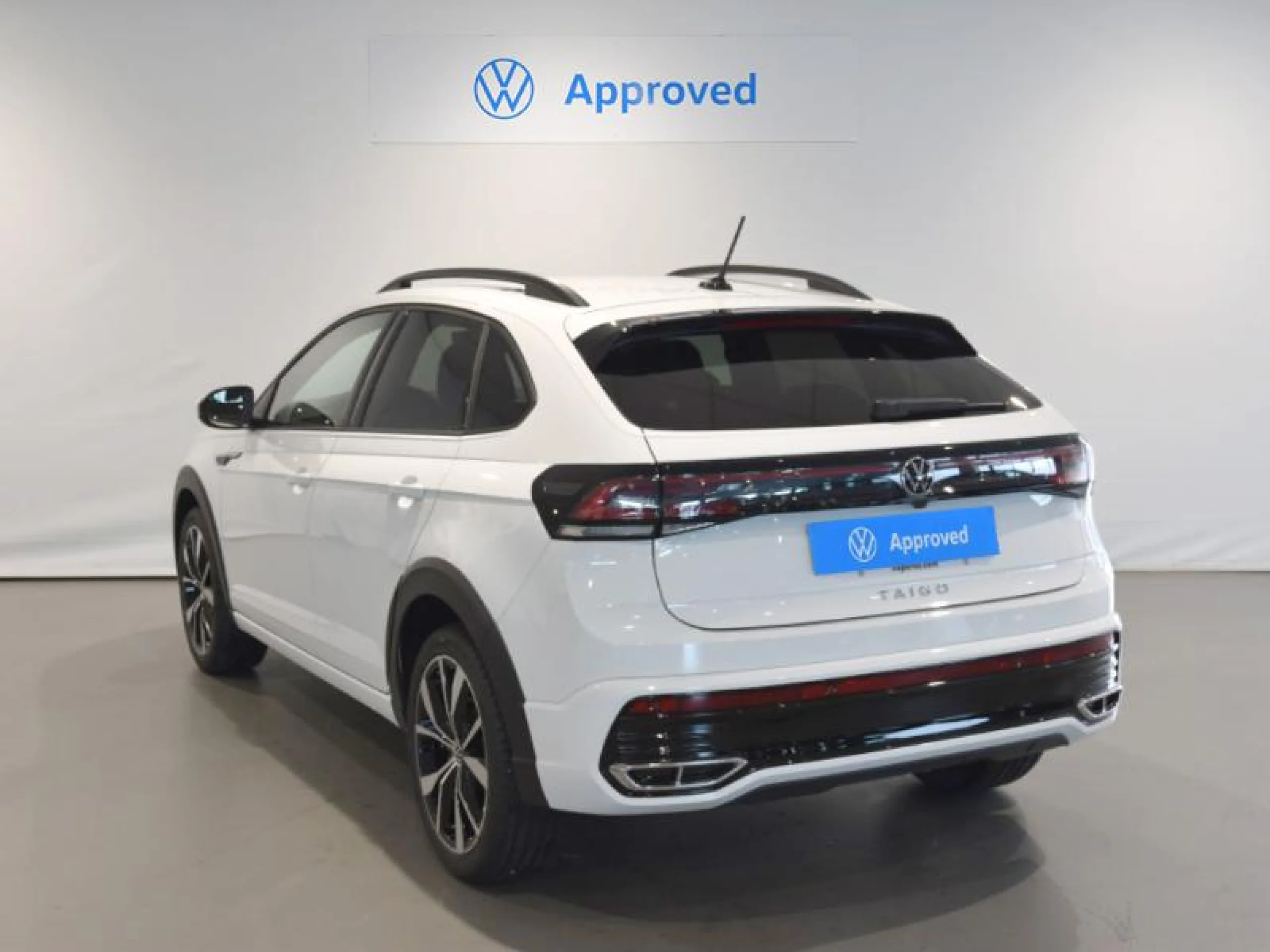 VOLKSWAGEN TAIGO R LINE 1.0 TSI 81KW (110CV) DSG - Foto 2