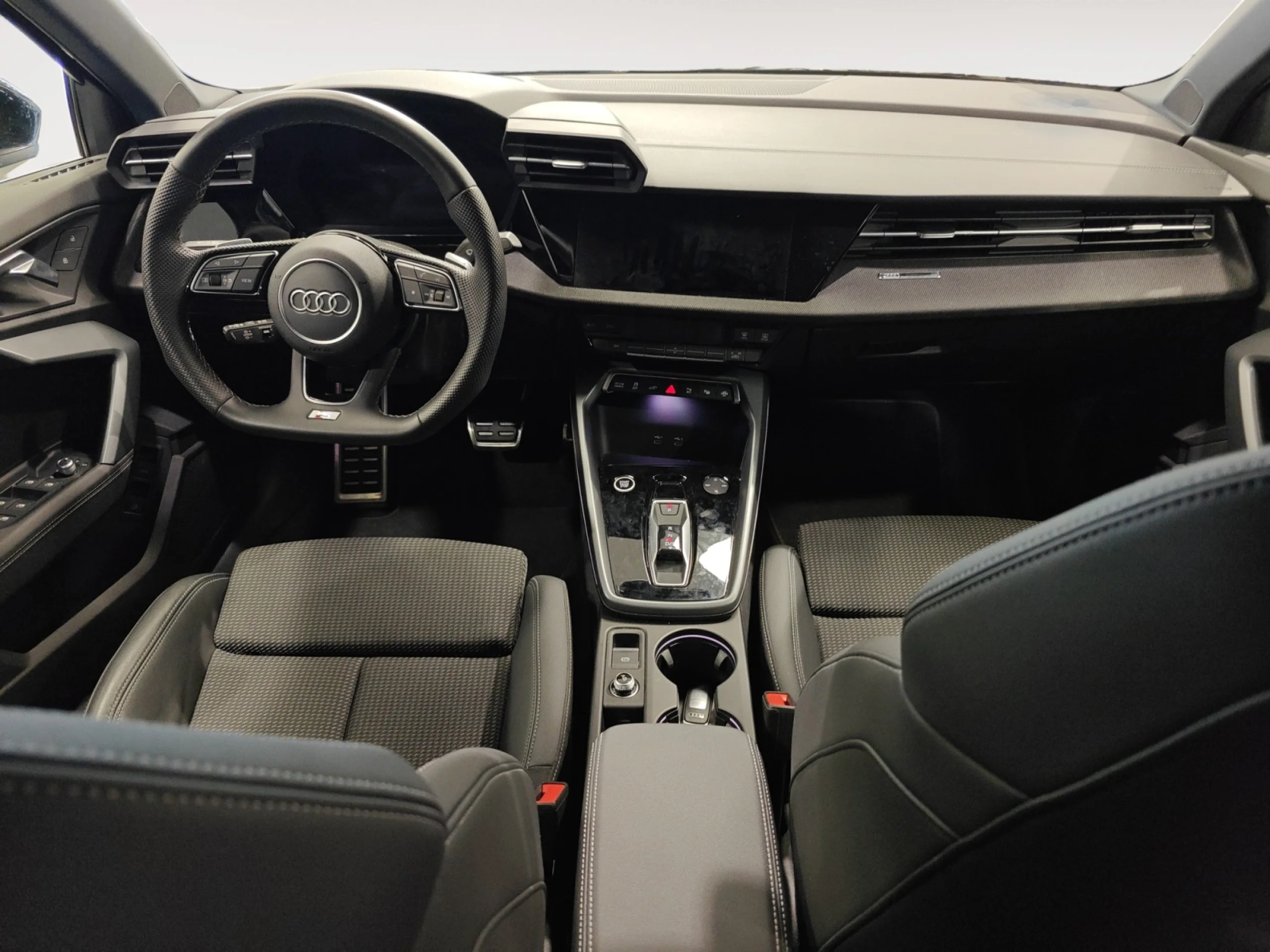 AUDI A3 SPORTBACK S LINE 40 TFSI E 150KW S TRON - Foto 4