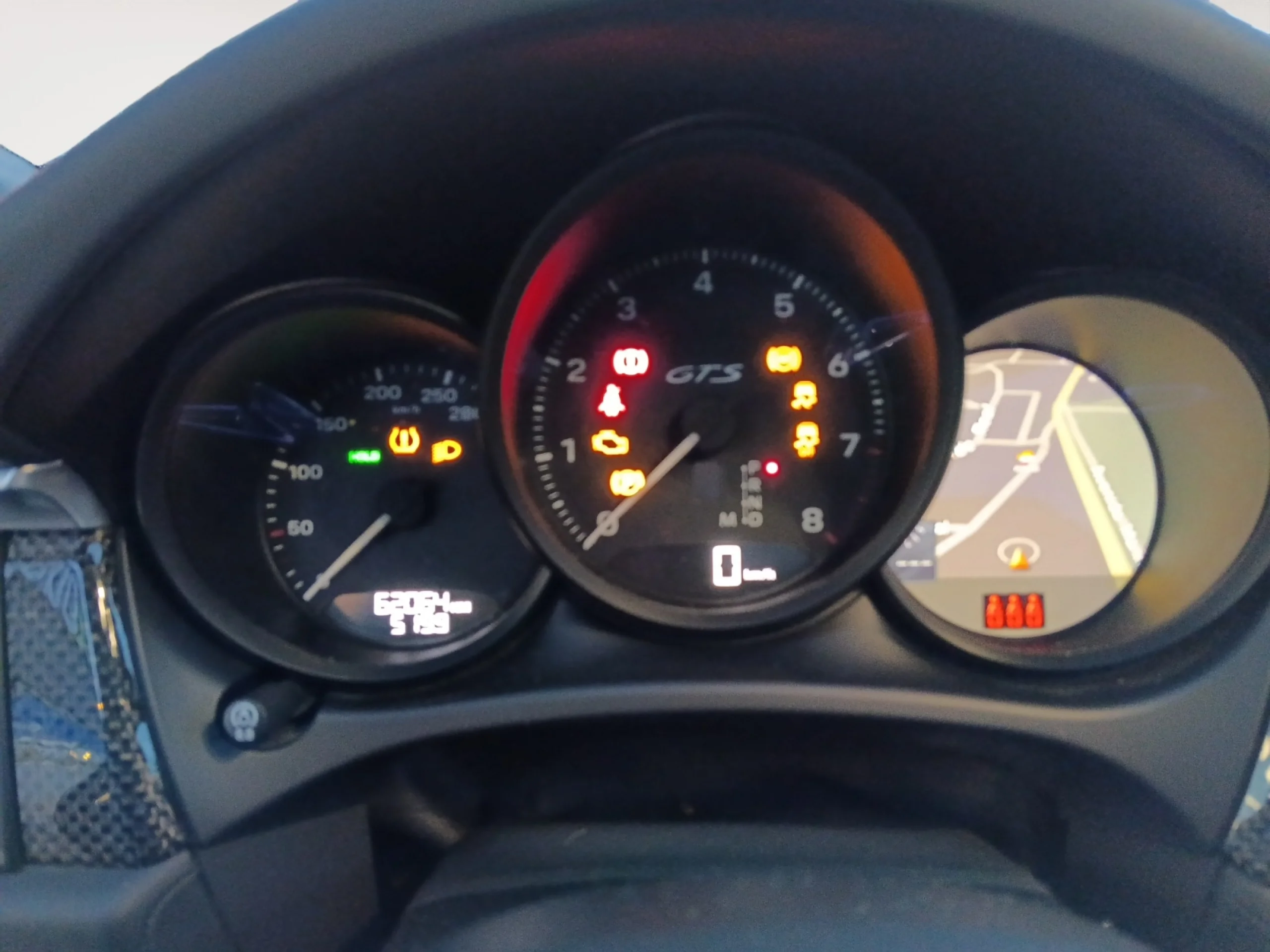 PORSCHE MACAN GTS - Foto 10