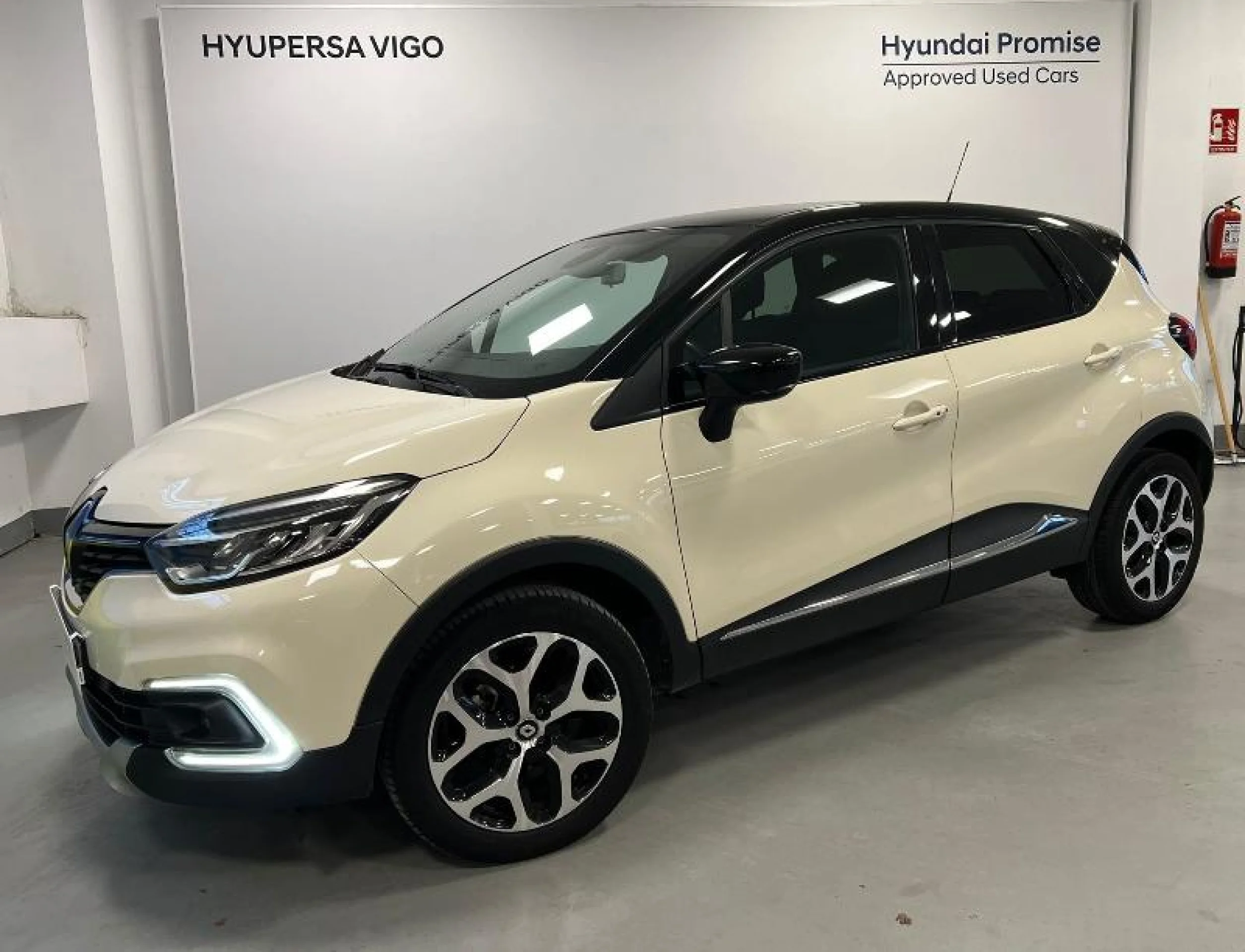 RENAULT CAPTUR 1.0 90CV - Foto 2