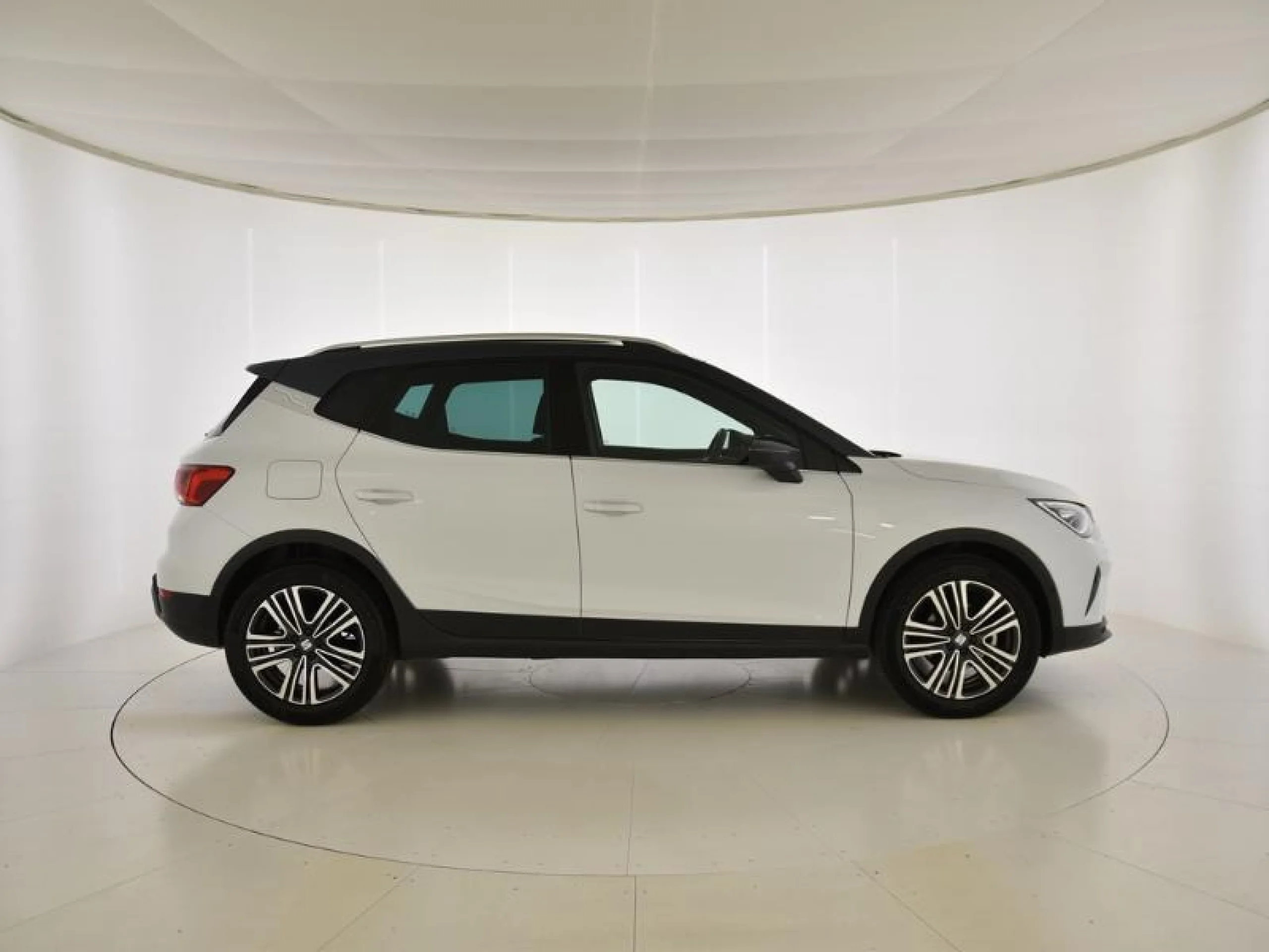 SEAT ARONA 1.0 TSI 81KW (110CV) FR XL RX - Foto 3