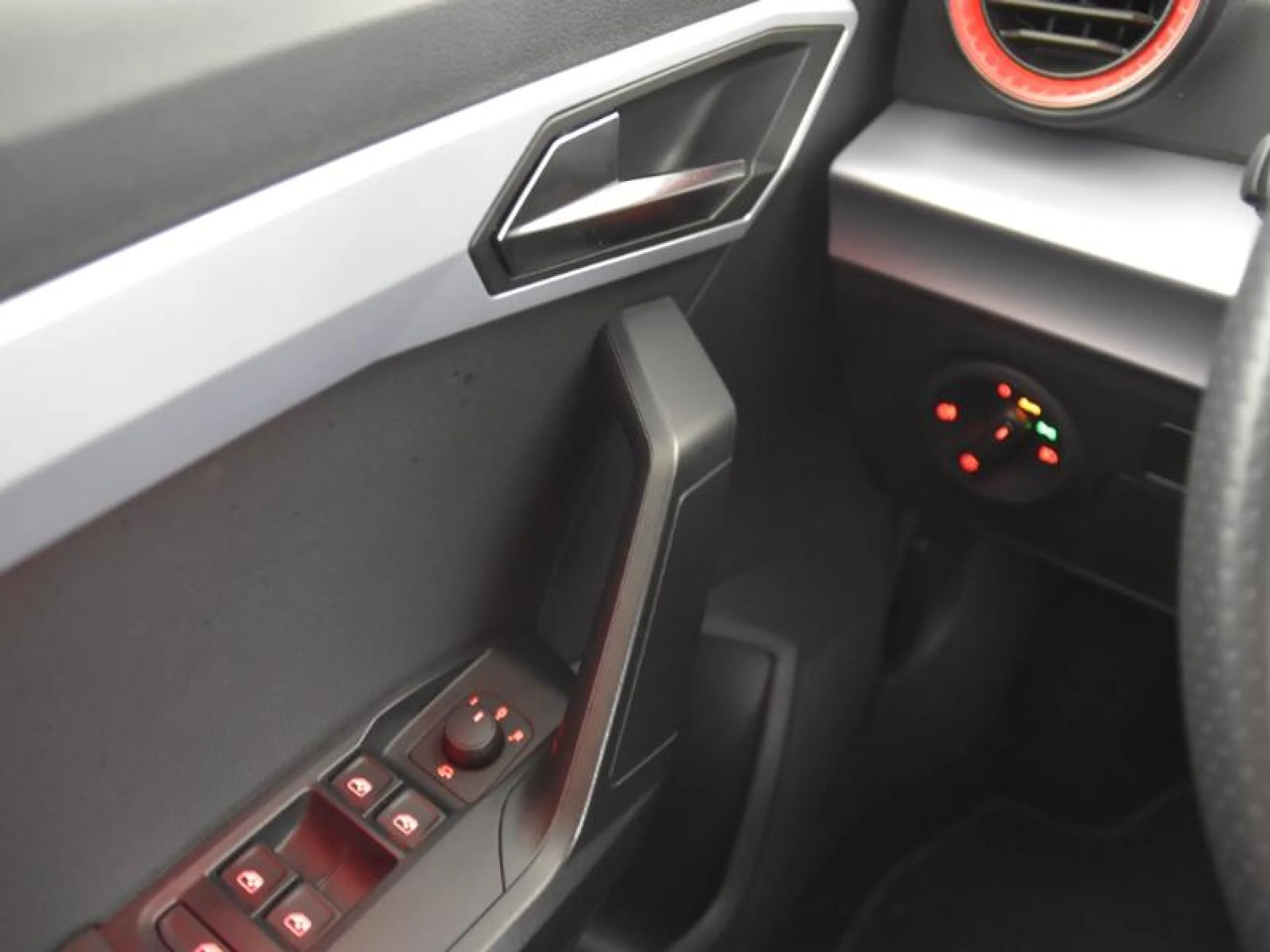 SEAT ARONA 1.0 TSI 81KW (110CV) FR XL RX - Foto 16