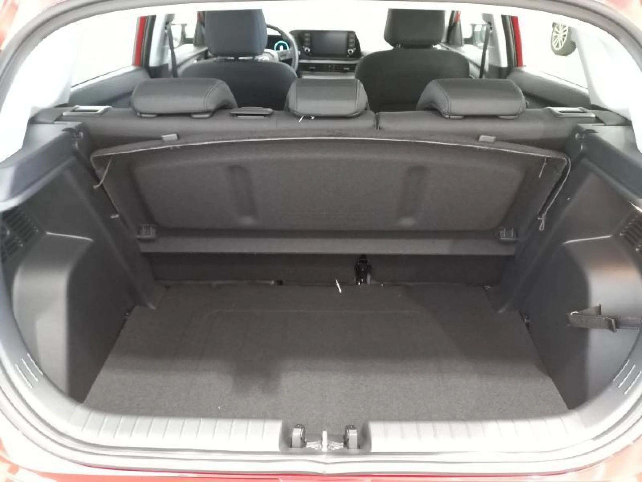 HYUNDAI I20 1.0 TGDI 74KW (100CV) 48V SLX - Foto 7