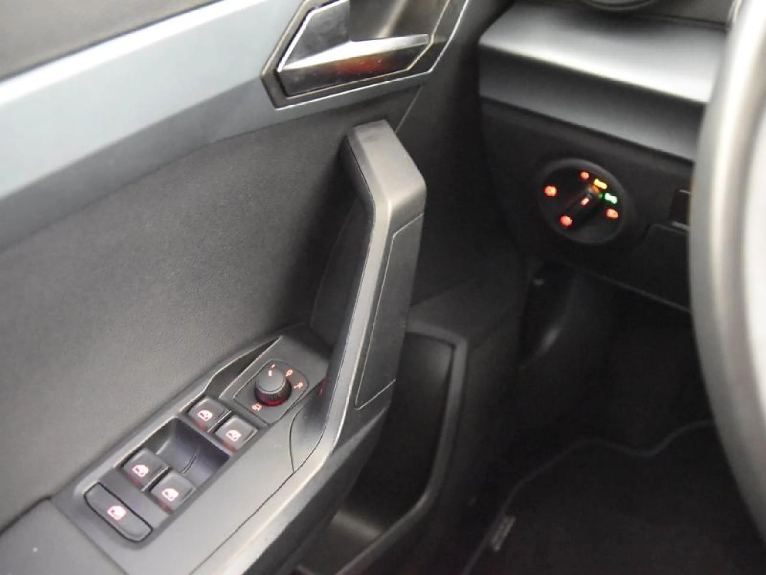 SEAT ARONA 1.5 TSI 110KW DSG SPECIAL EDITION - Foto 17