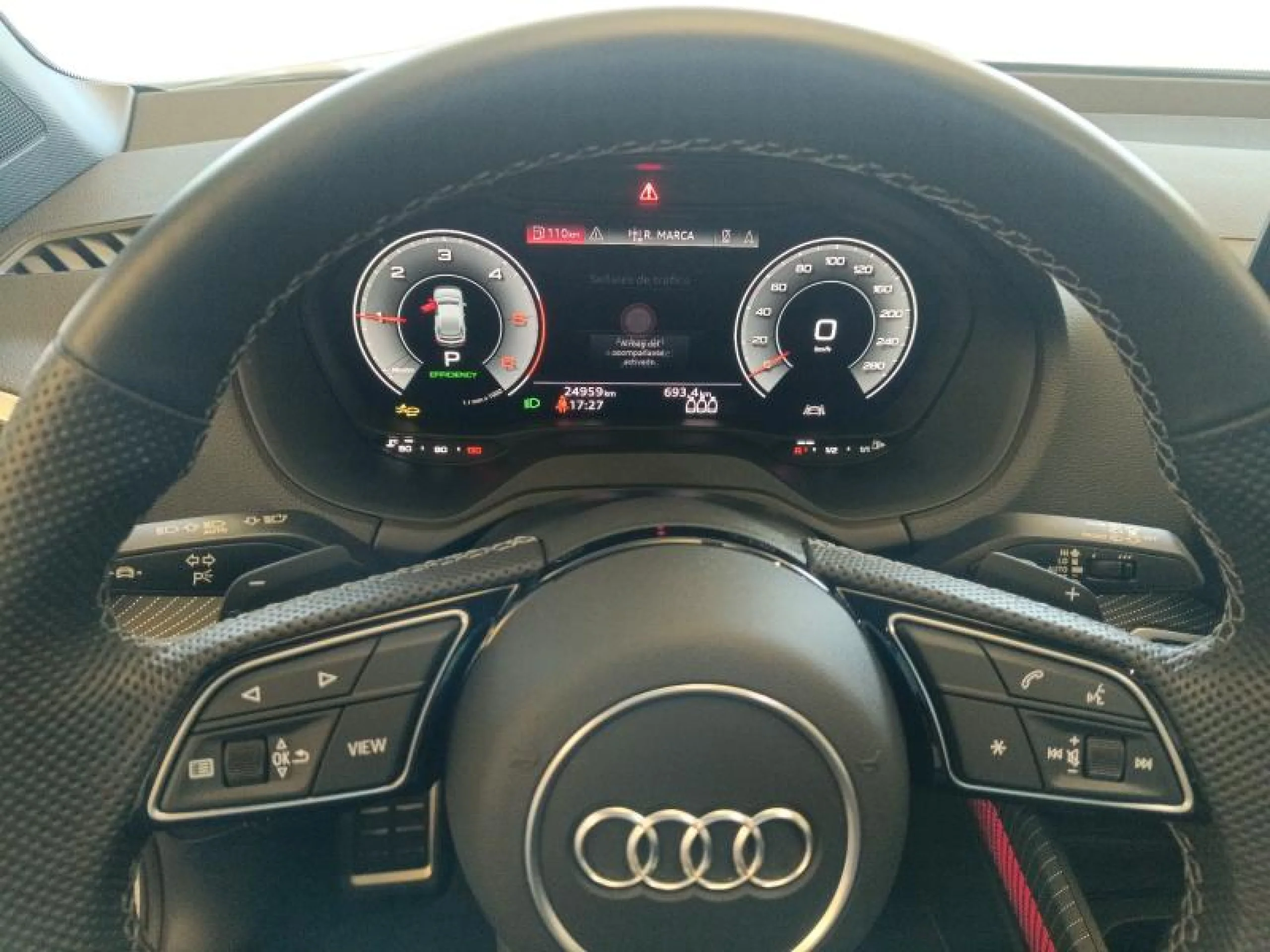 AUDI Q2 ADRENALIN EDITION 35 TDI 110KW S TRONIC - Foto 10