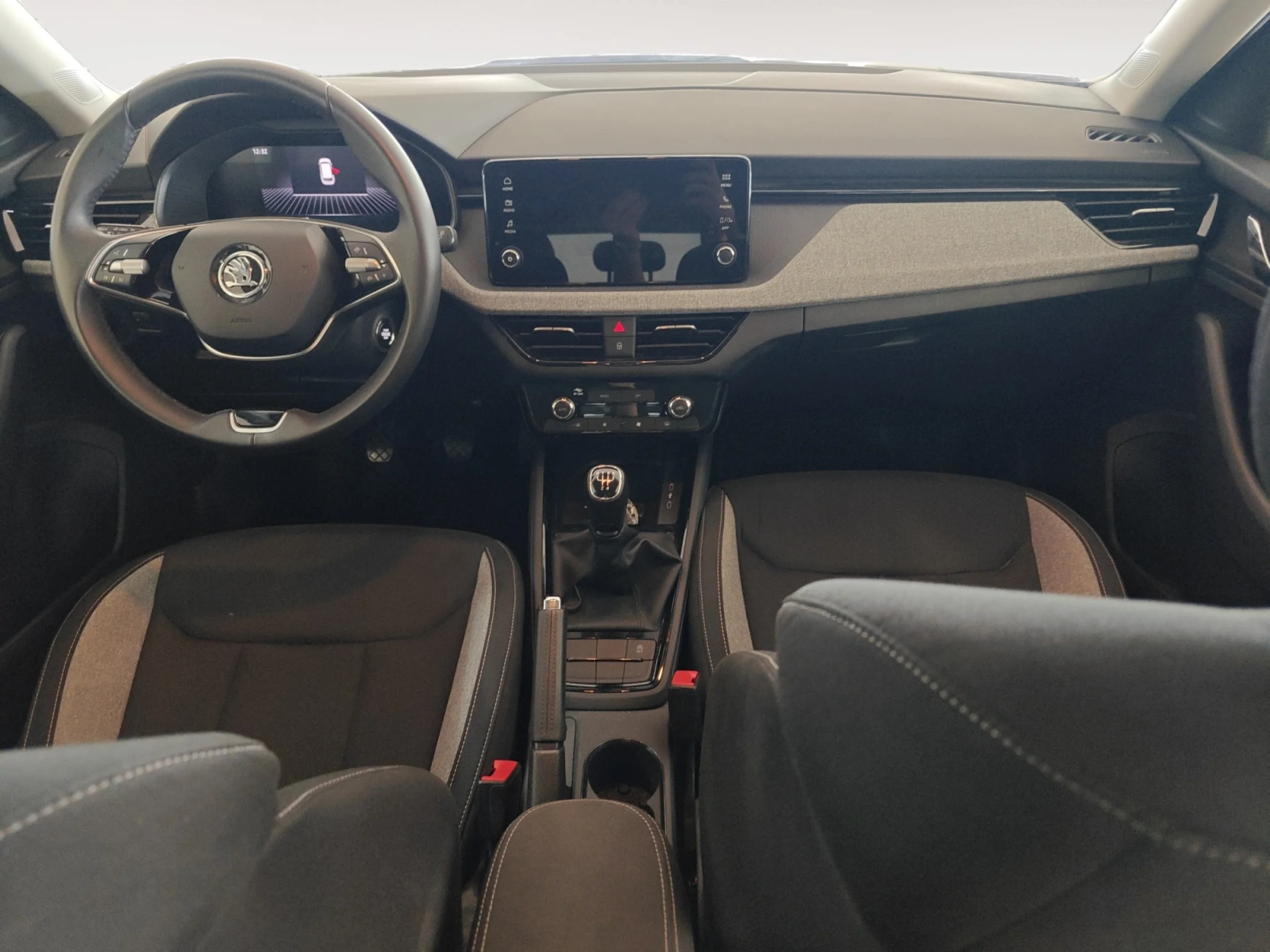 SKODA KAMIQ 1.0 TSI 70KW (95CV) SELECTION - Foto 4