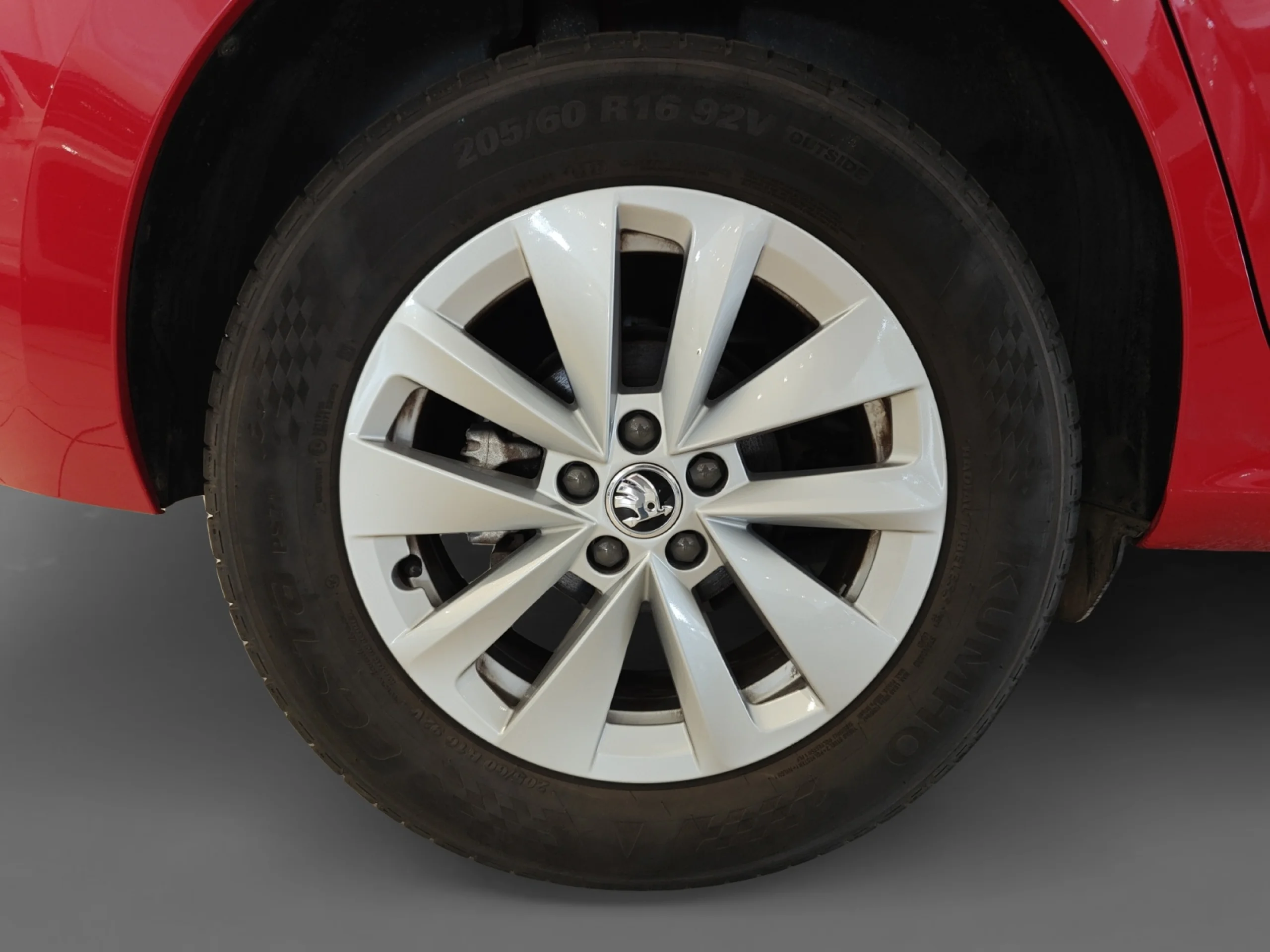 SKODA KAMIQ 1.0 TSI 70KW (95CV) SELECTION - Foto 8