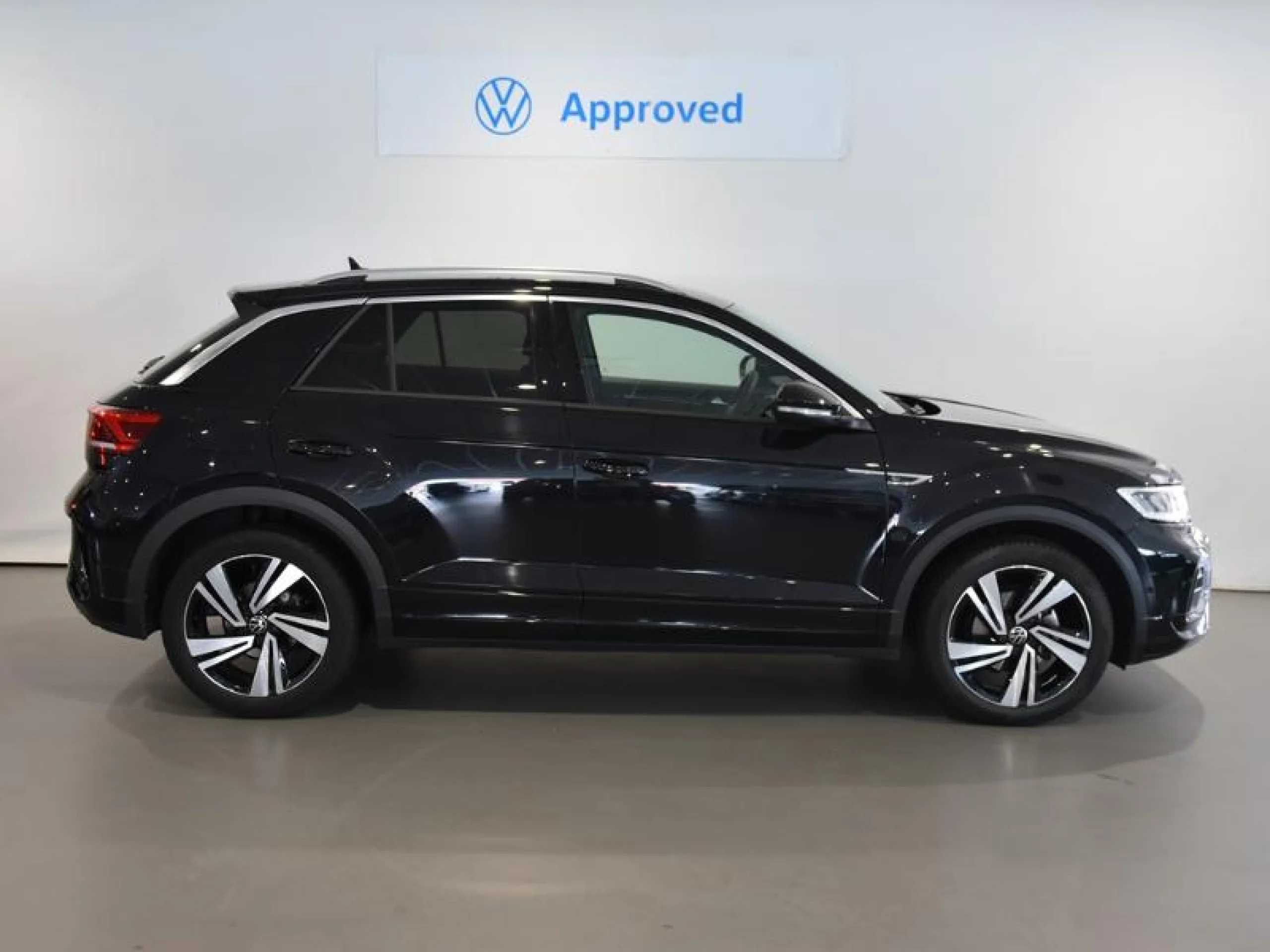 VOLKSWAGEN T ROC R LINE 1.5 TSI 110KW (150CV) DSG - Foto 3