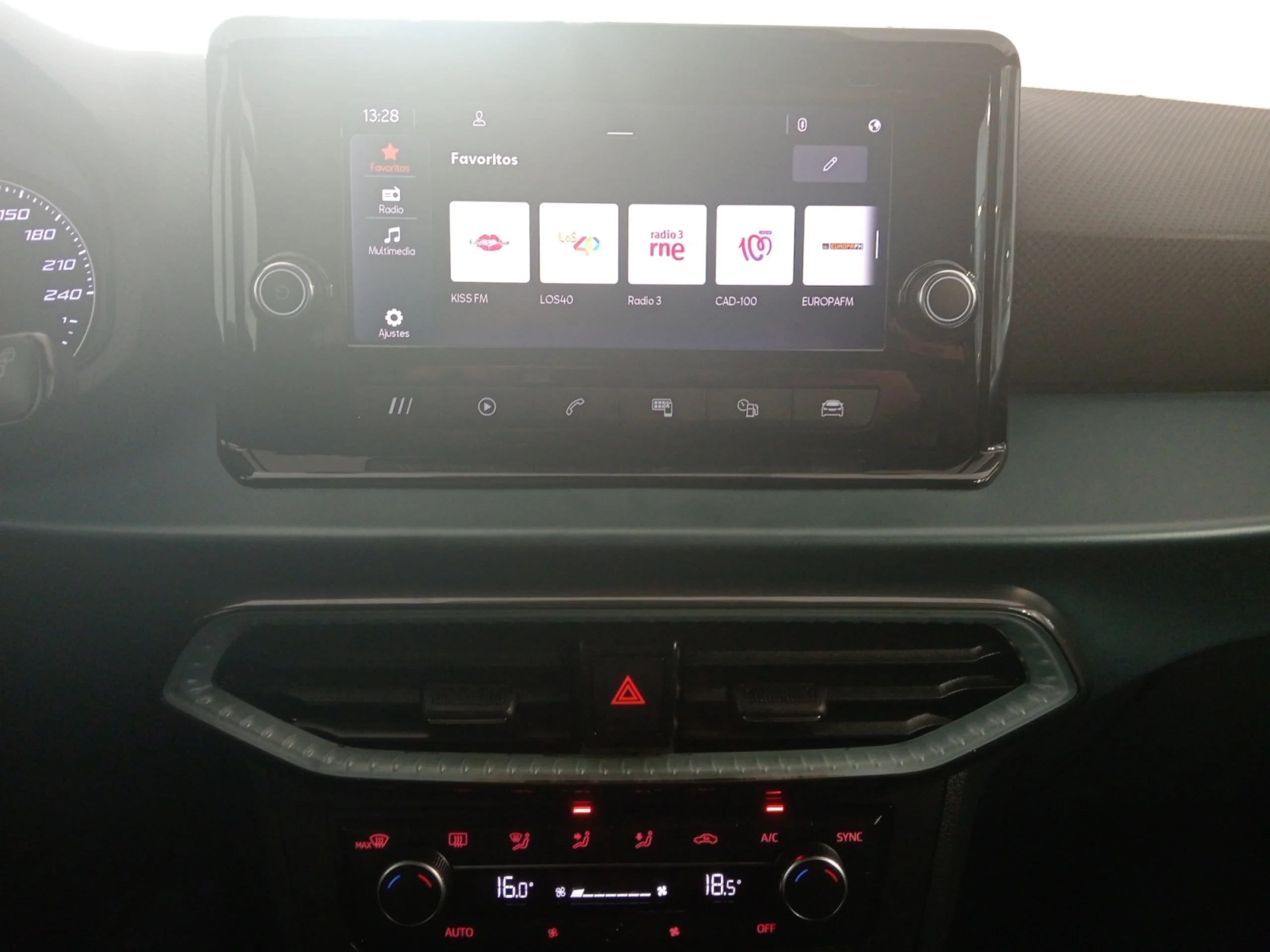 SEAT ARONA 1.0 TSI 81KW (110CV) XPERIENCE - Foto 9