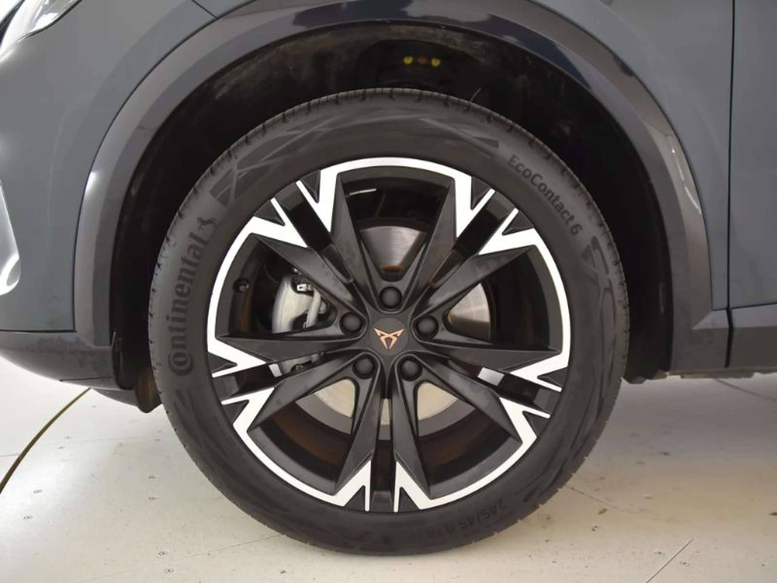 CUPRA FORMENTOR 1.5 ETSI 110KW (150 CV) DSG - Foto 8