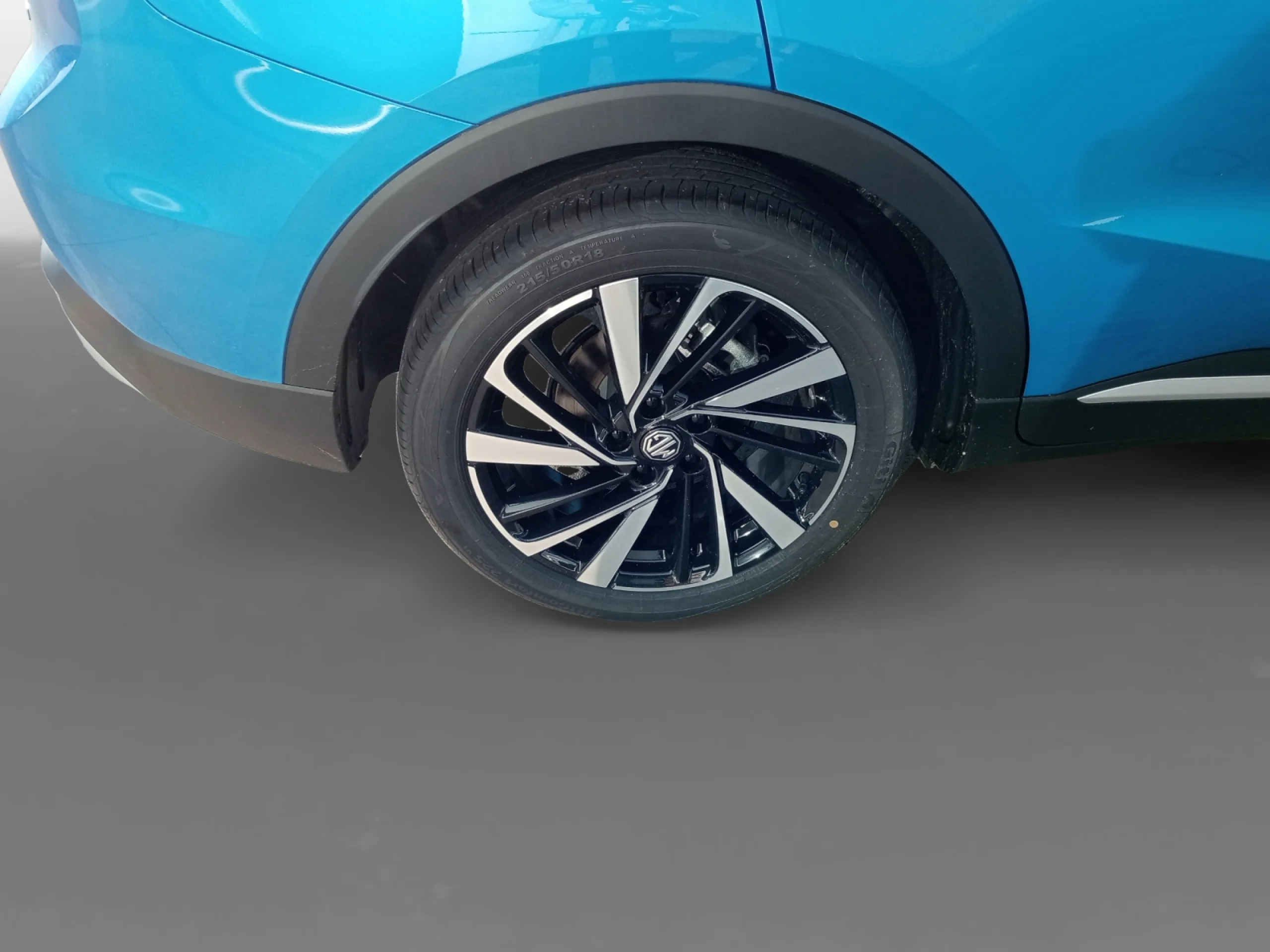 MG MGZS MG ZS32 1.5L HEV 2KWH AT 2WD LUX LHD NO OPTION DARK BLUE - Foto 9