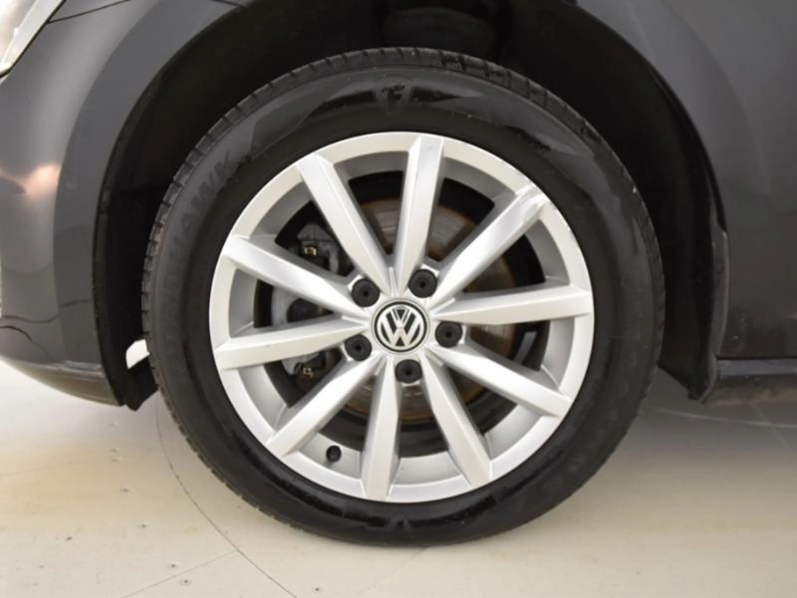 VOLKSWAGEN GOLF EDITION 1.6 TDI 110CV BMT DSG - Foto 8