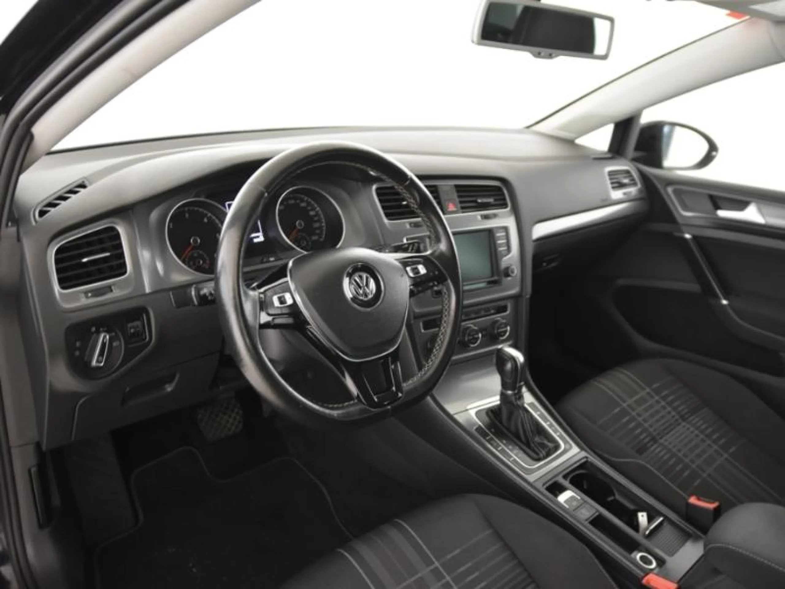 VOLKSWAGEN GOLF EDITION 1.6 TDI 110CV BMT DSG - Foto 9