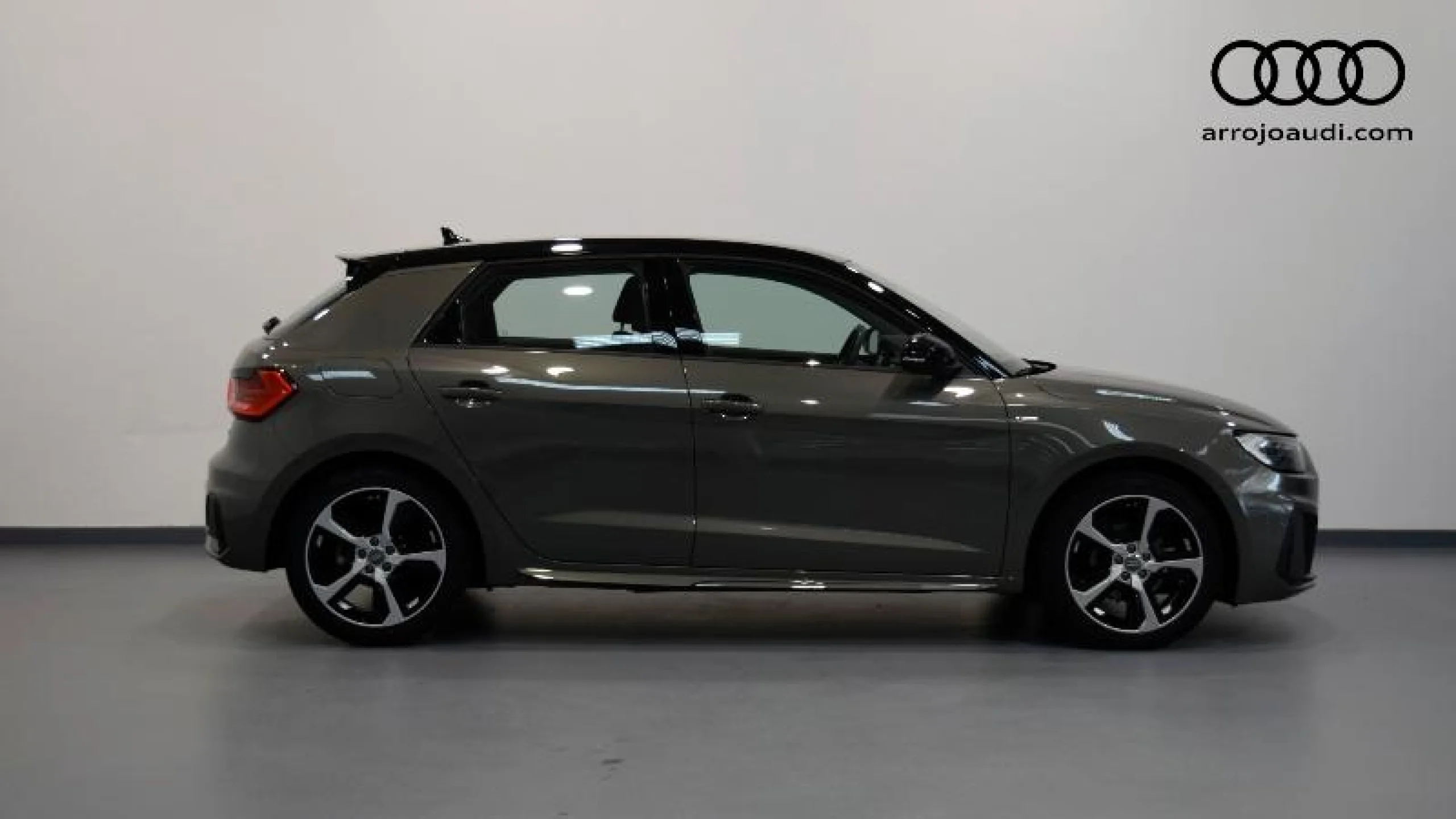 AUDI A1 S LINE 30 TFSI 85KW S TRONIC SPORTBACK - Foto 3
