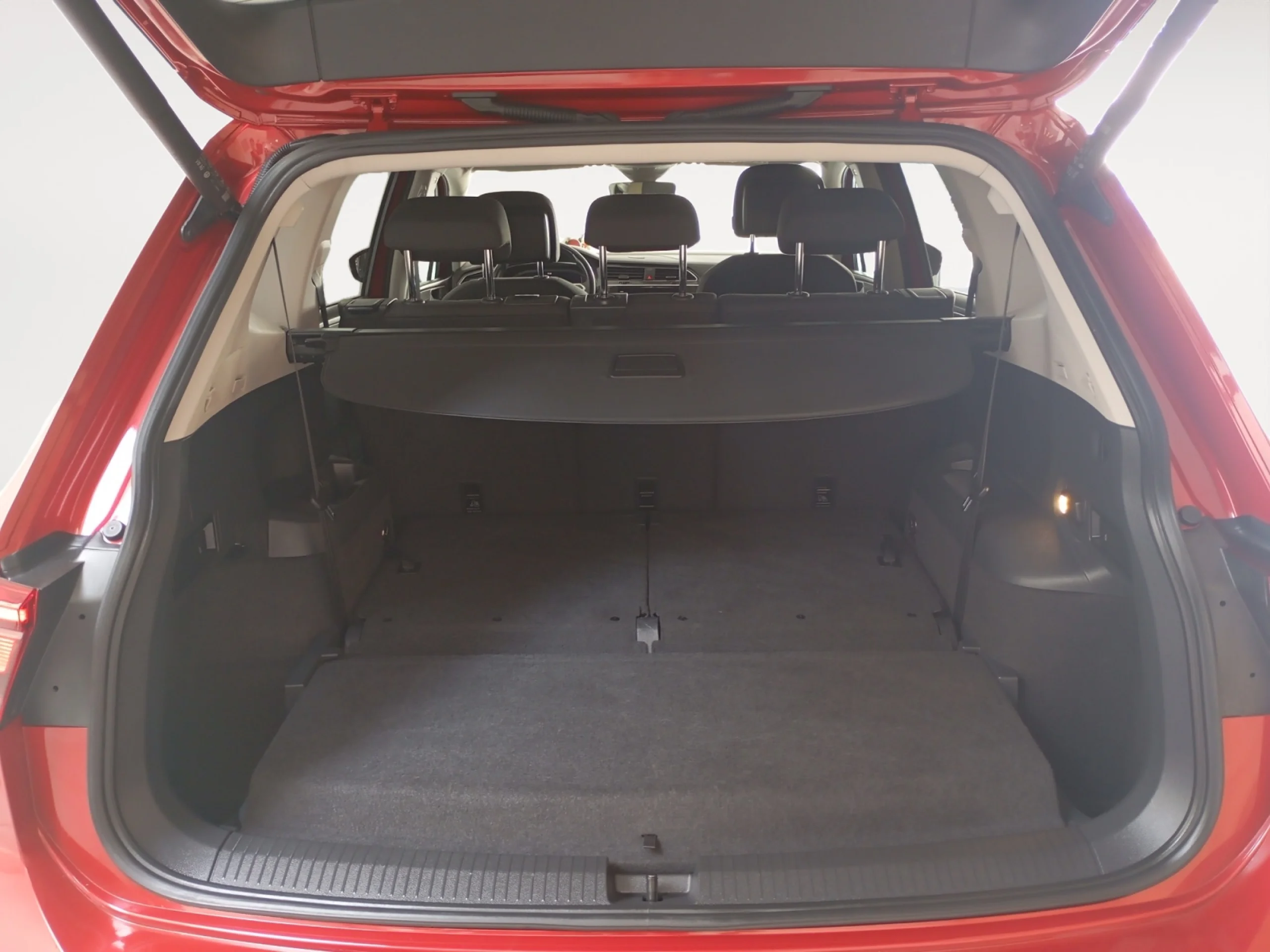 VOLKSWAGEN TIGUAN ALLSPACE ADVANCE 2.0 TDI 110KW (150CV) DSG - Foto 7