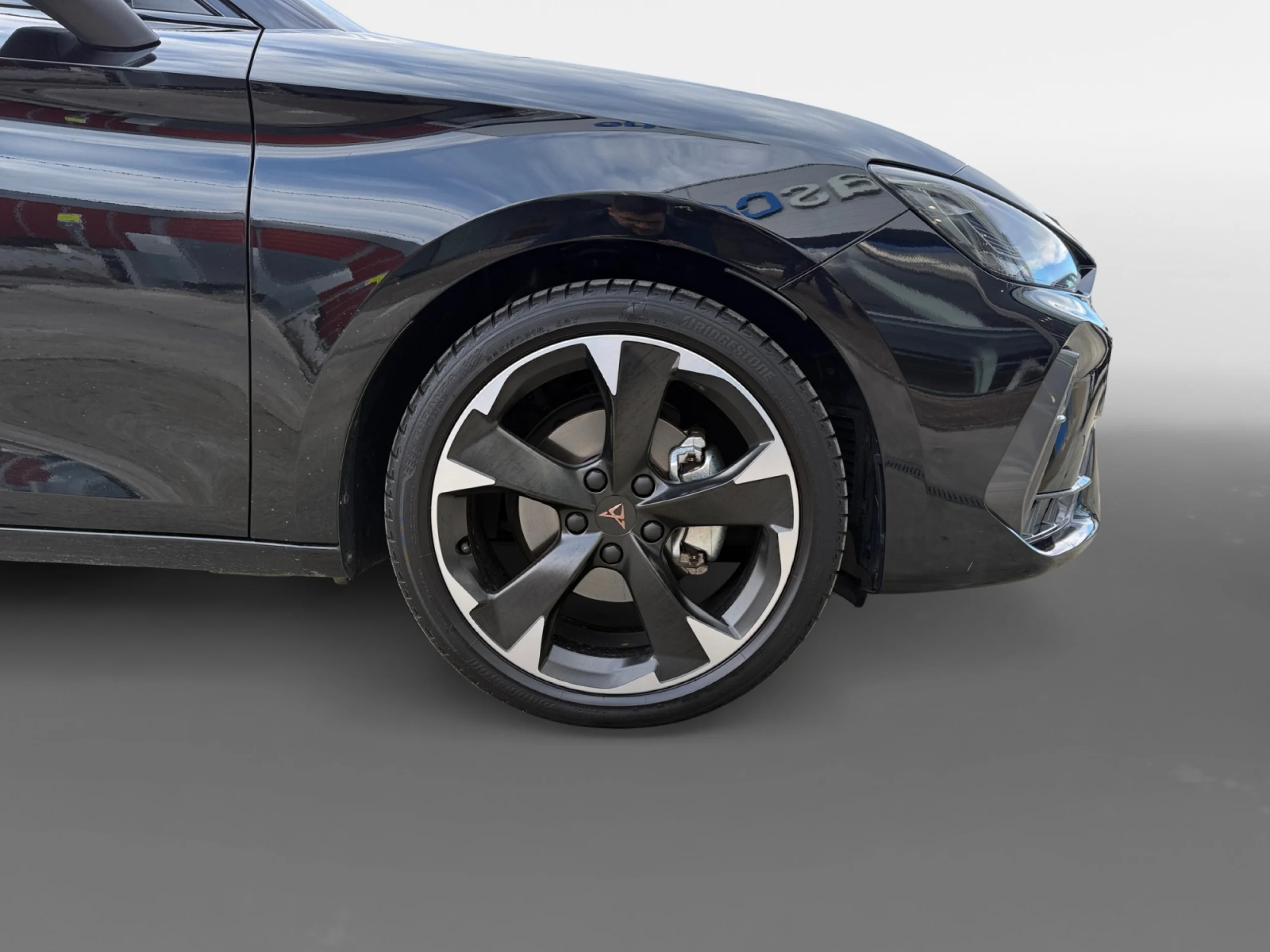 CUPRA LEON 1.5 ETSI 110KW (150CV) DSG - Foto 8