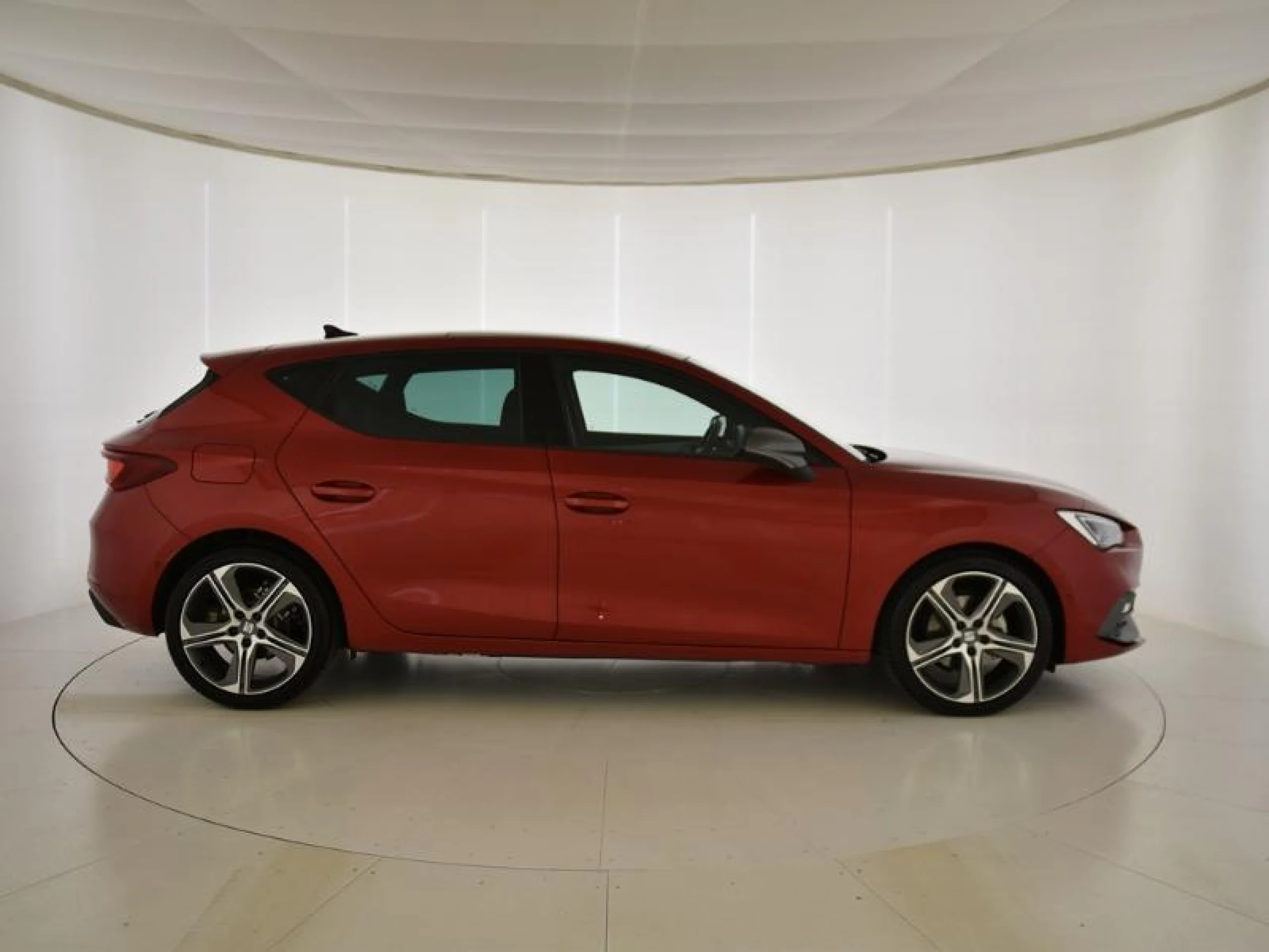 SEAT LEON 1.5 TSI 110KW S&S FR 75 ANIVERSARIO - Foto 3