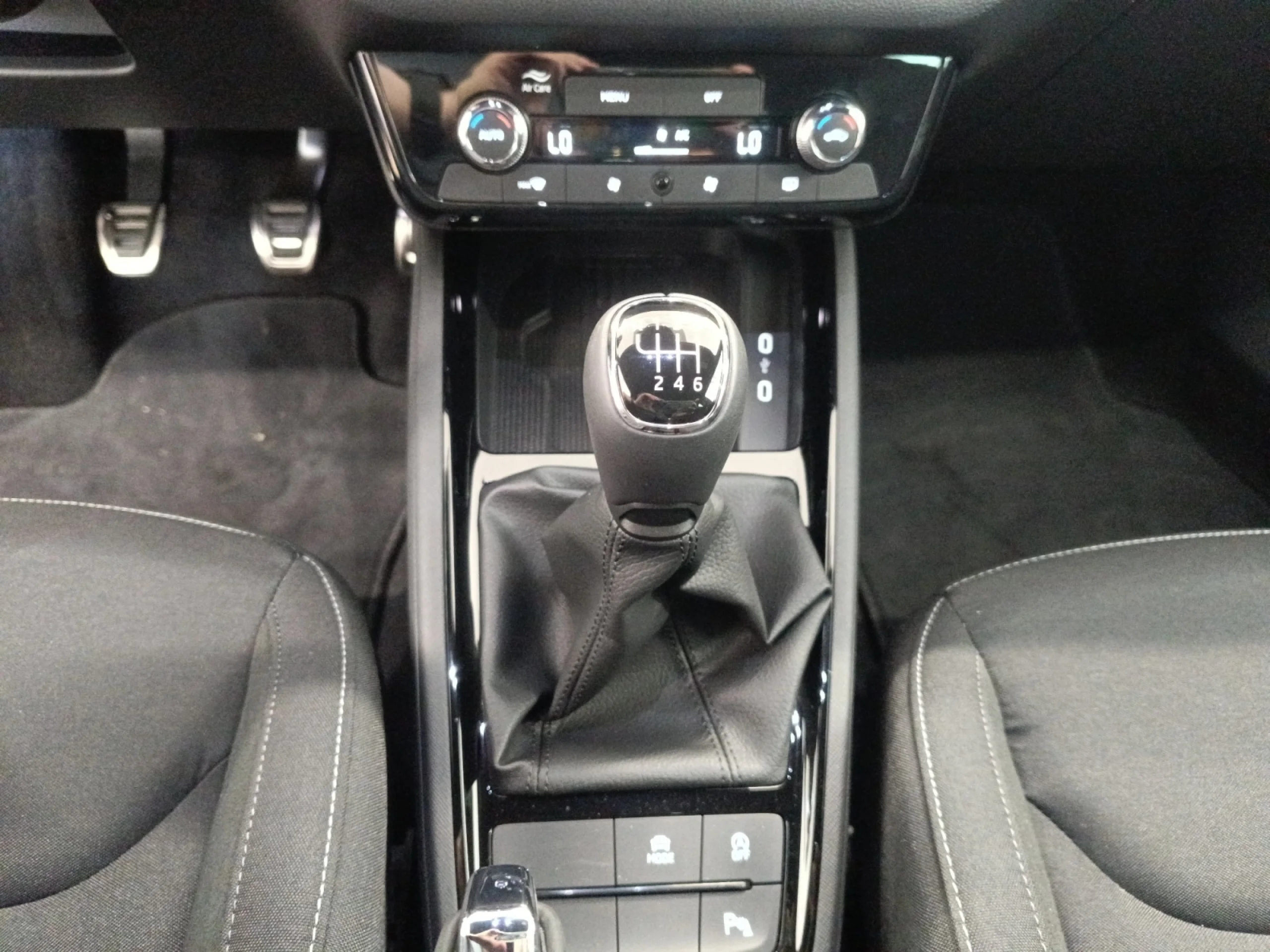 SKODA KAMIQ 1.0 TSI 85KW (115CV) PLUS - Foto 10