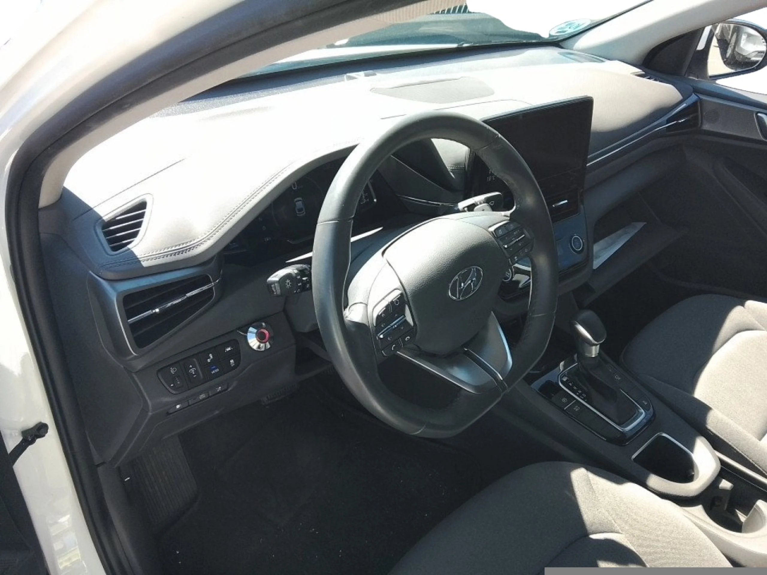 HYUNDAI IONIQ 1.6 GDI PHEV KLASS DCT - Foto 6