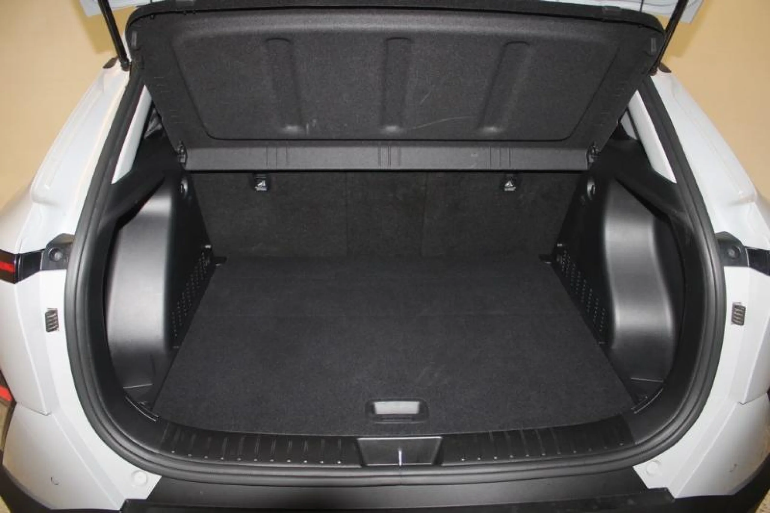 HYUNDAI KONA 1.0 TGDI MAXX 4X2 - Foto 10