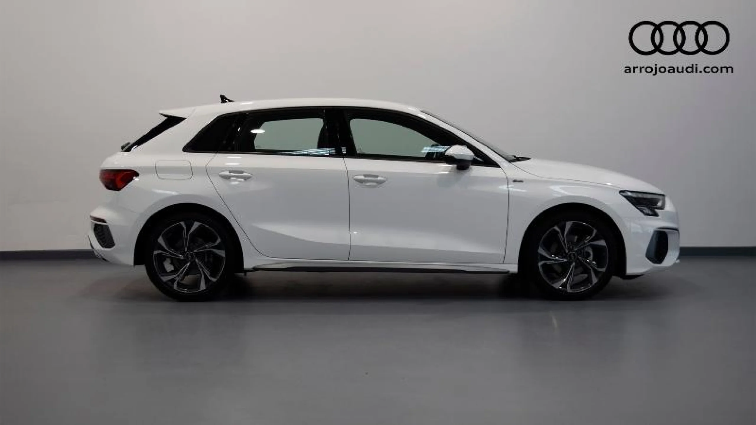 AUDI A3 SPORTBACK S LINE 35 TDI 110KW (150CV) - Foto 3