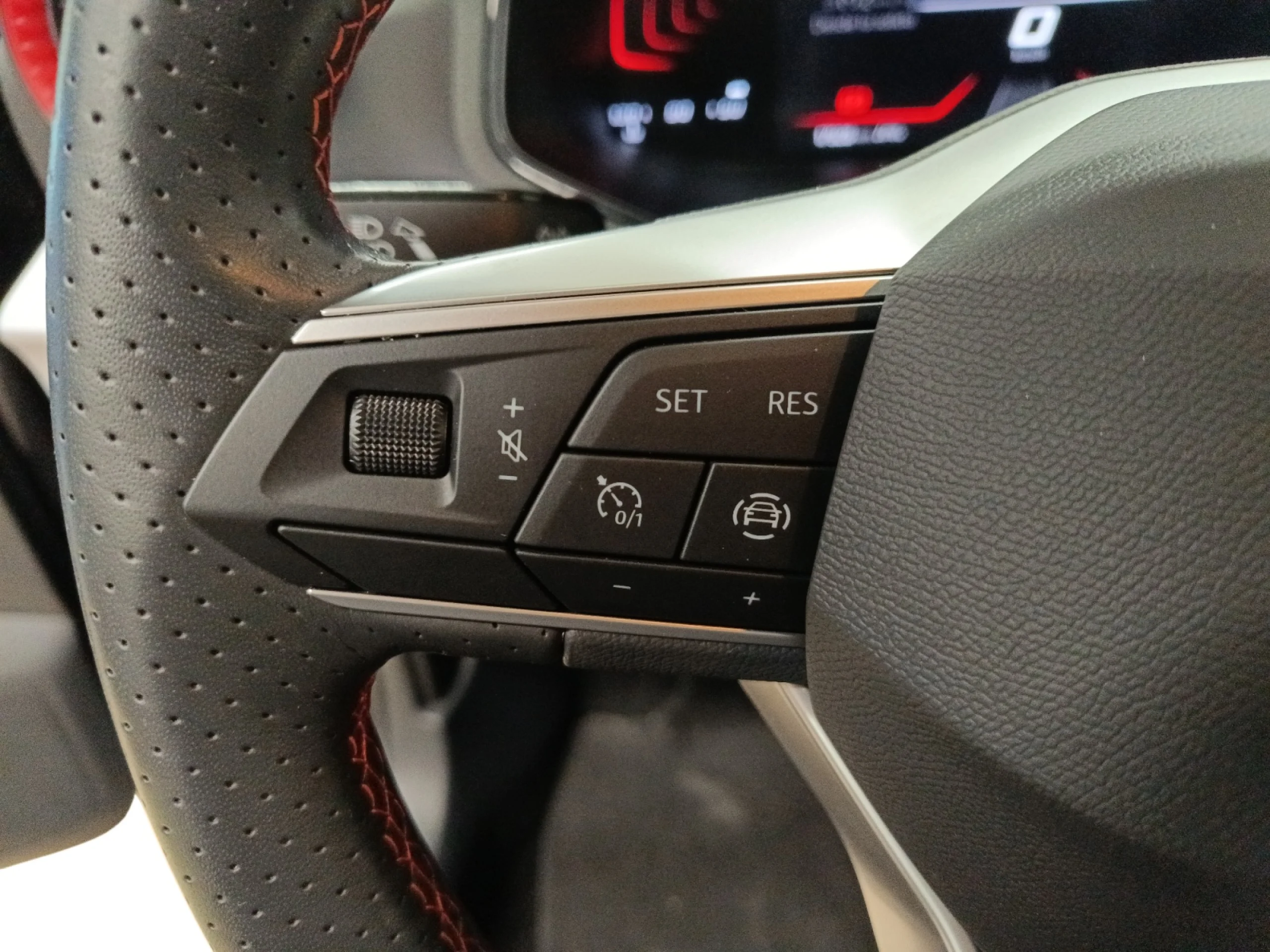 SEAT IBIZA 1.0 TSI 81KW (110CV) FR XS - Foto 11