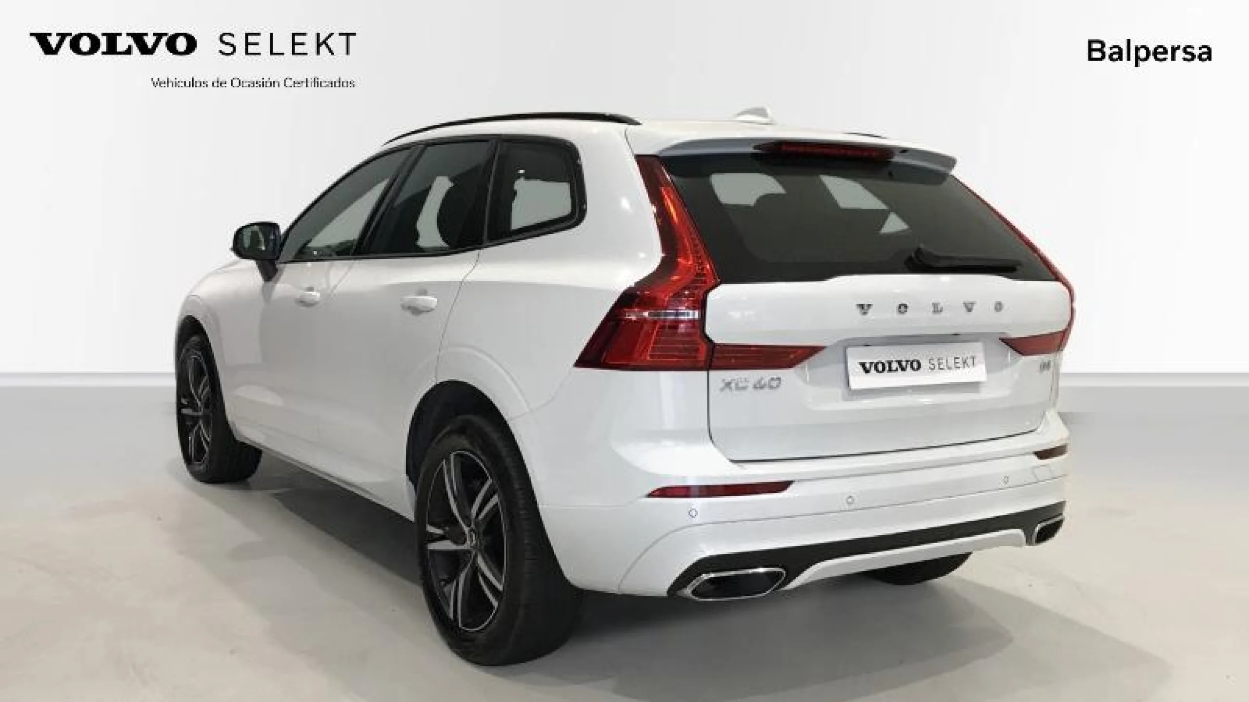 VOLVO XC60 2.0 B4 D R DESIGN AUTO - Foto 2