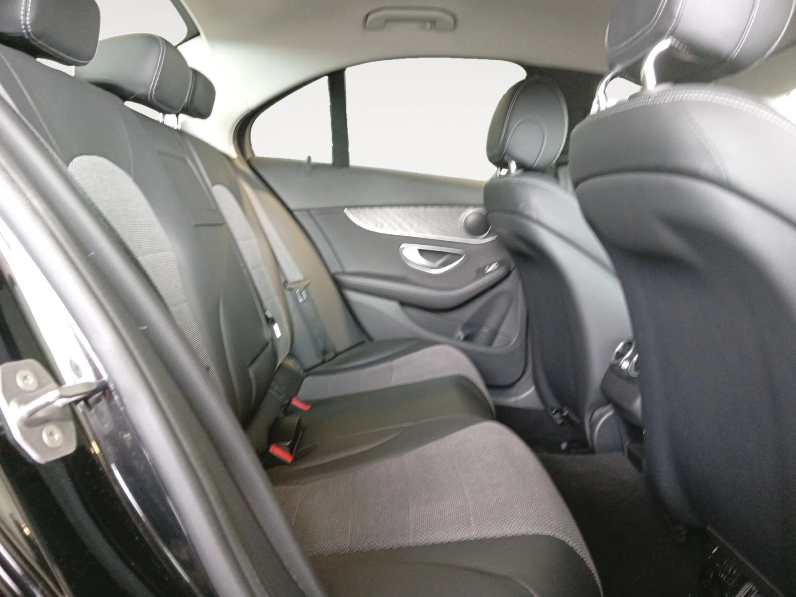 MERCEDES-BENZ CLASE C C 220 D 4M SPORTIVE AVANTGARDE ESTATE - Foto 5
