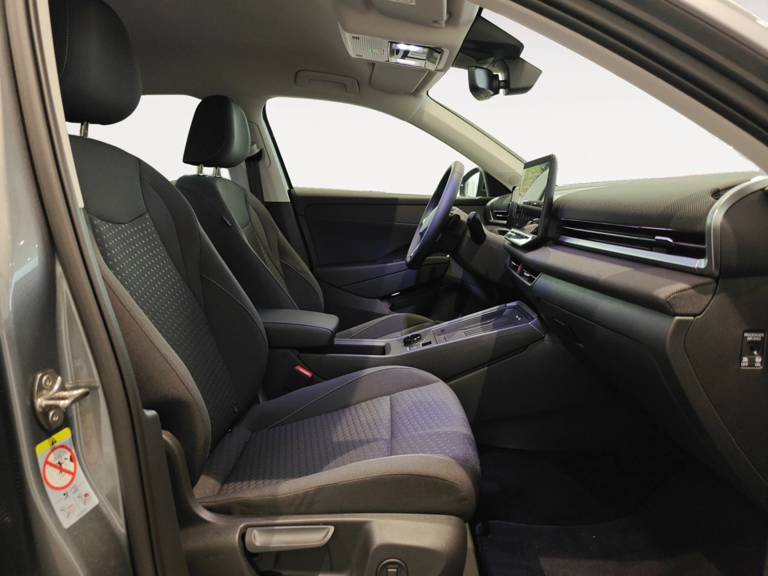 VOLKSWAGEN T ROC ··MÁS·· 1.5 ETSI 85KW (116CV) DSG - Foto 5