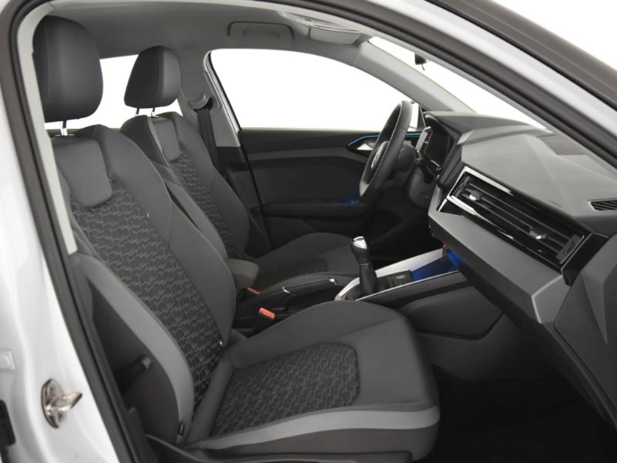 AUDI A1 SPORTBACK ADRENALIN 30 TFSI 85KW (116CV) - Foto 5