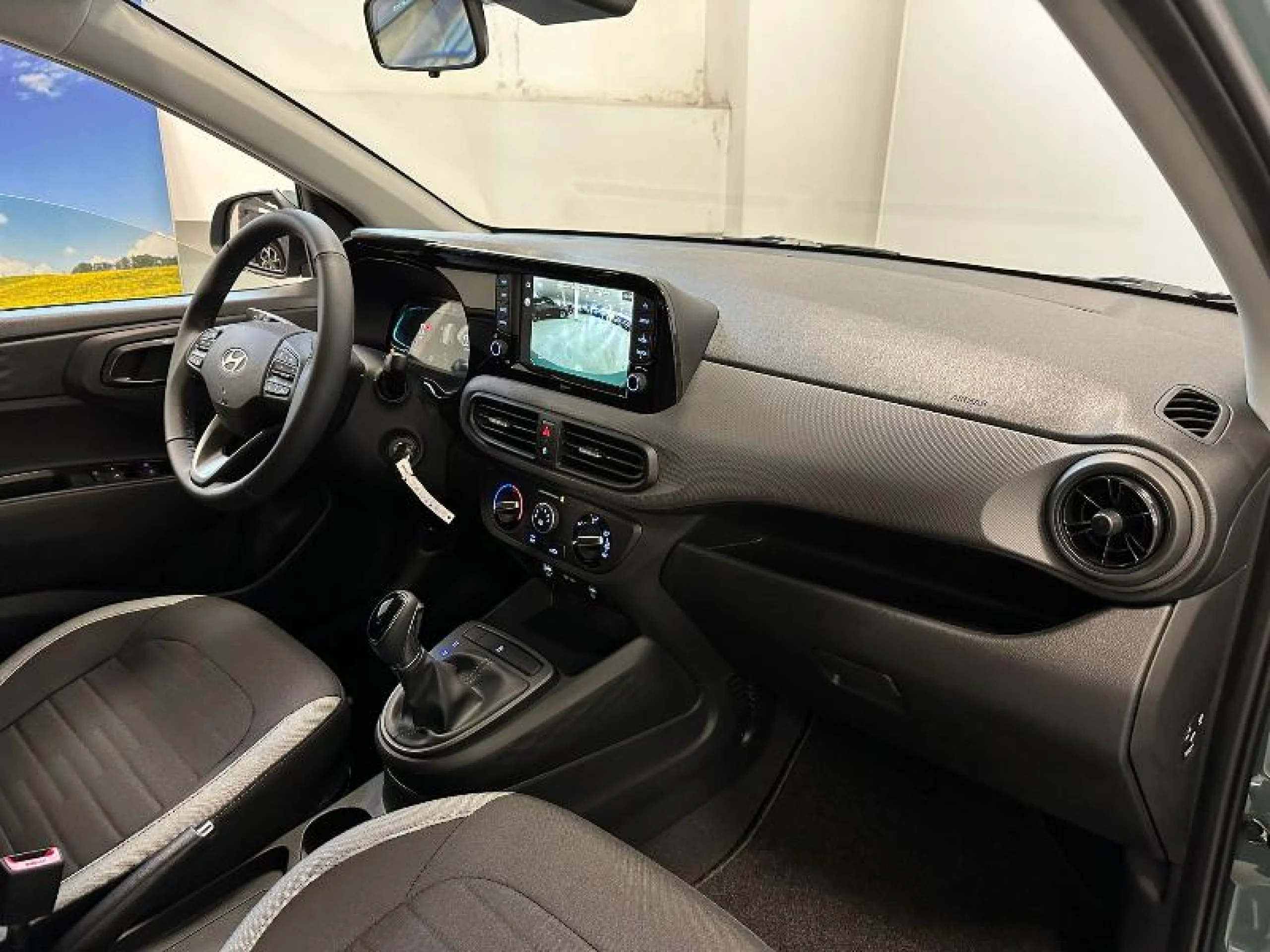 HYUNDAI I10 1.0 KLASS AT - Foto 8