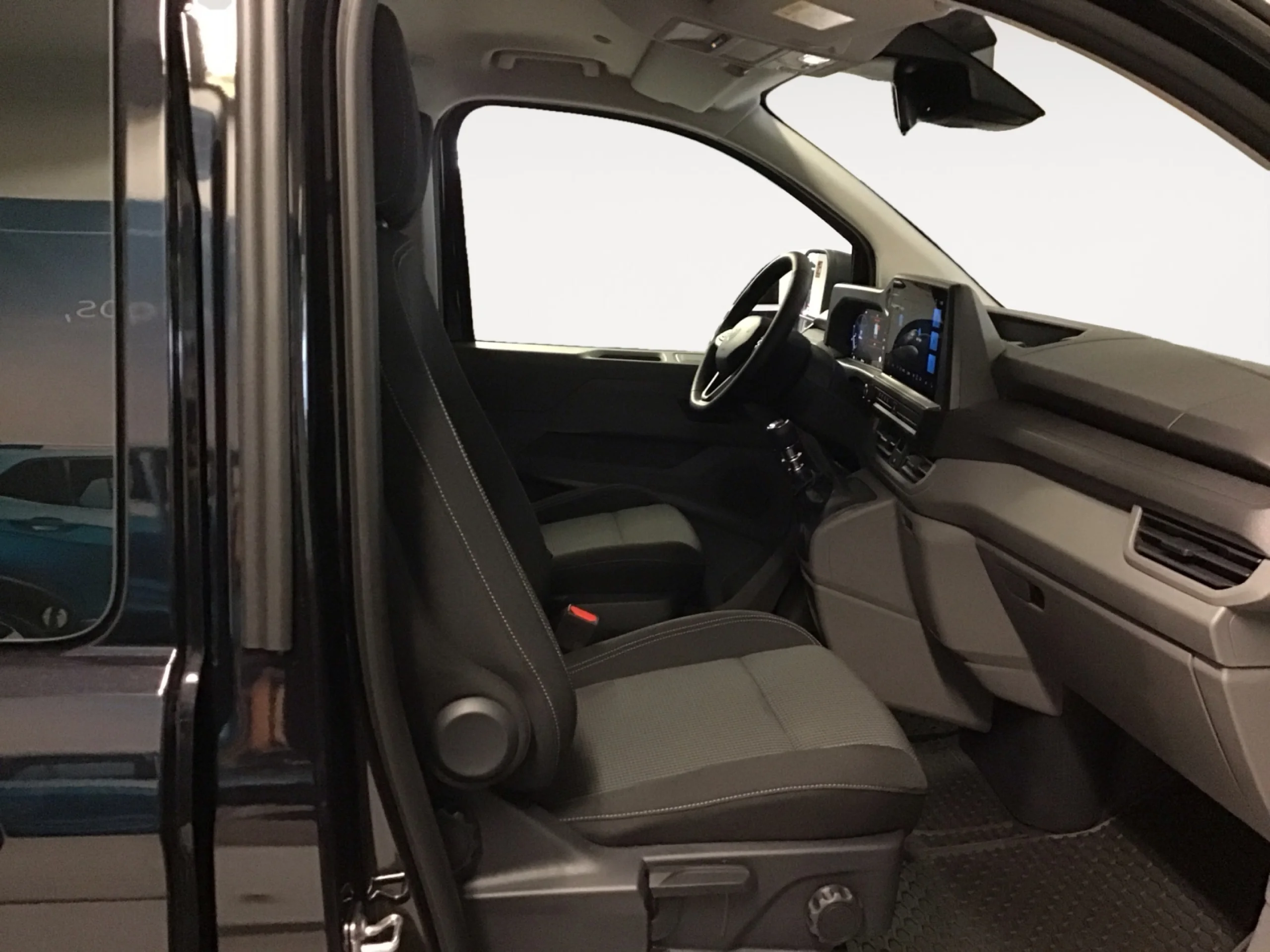 VW COMERCIALES CARAVELLE CARAVELLE   CARAVELLE  BATALLA CORTA  2.0 TDI 81 KW (110 CV) 6 VEL. - Foto 5