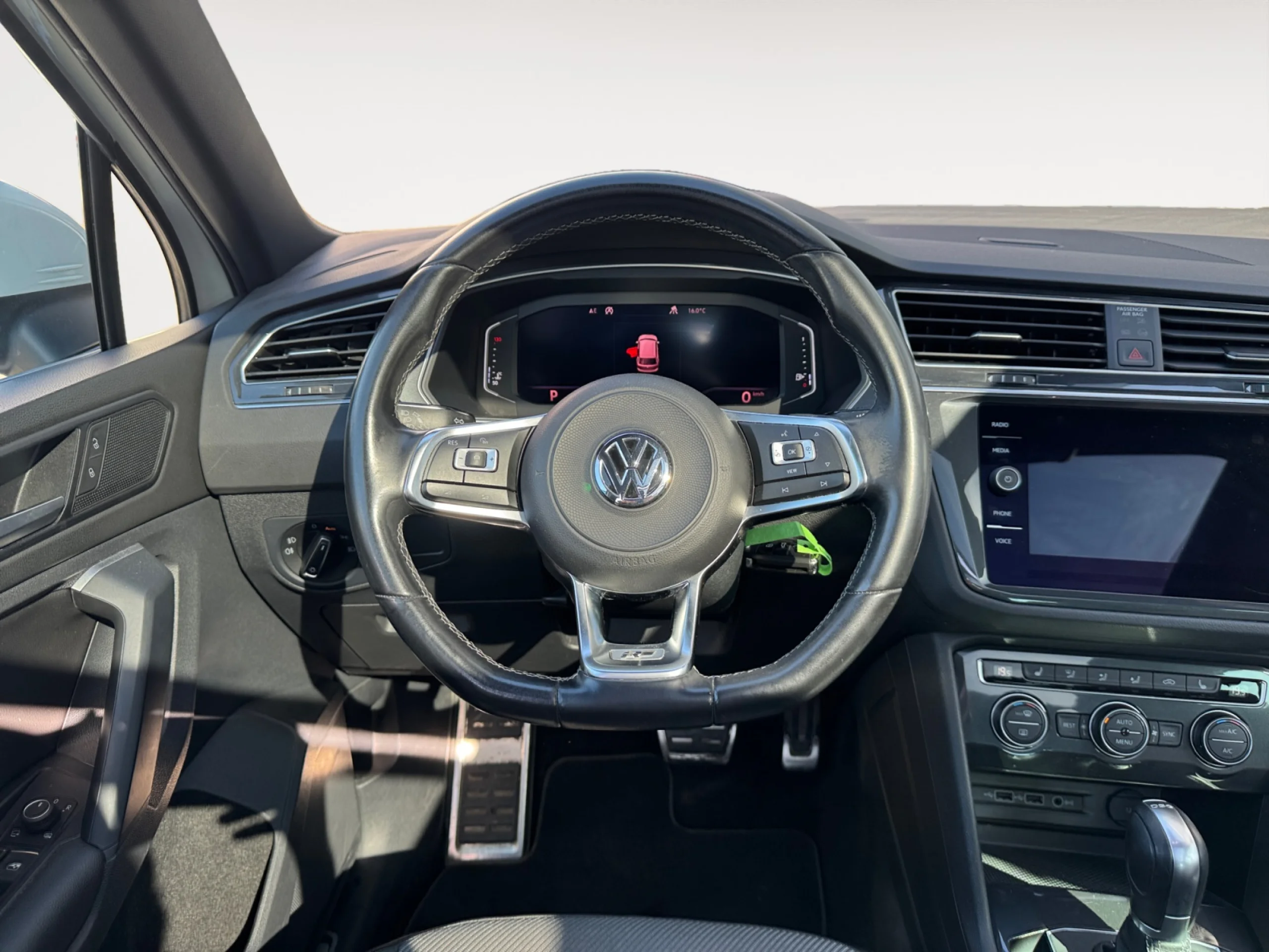 VOLKSWAGEN TIGUAN SPORT 1.5 TSI 110KW (150CV) DSG - Foto 11