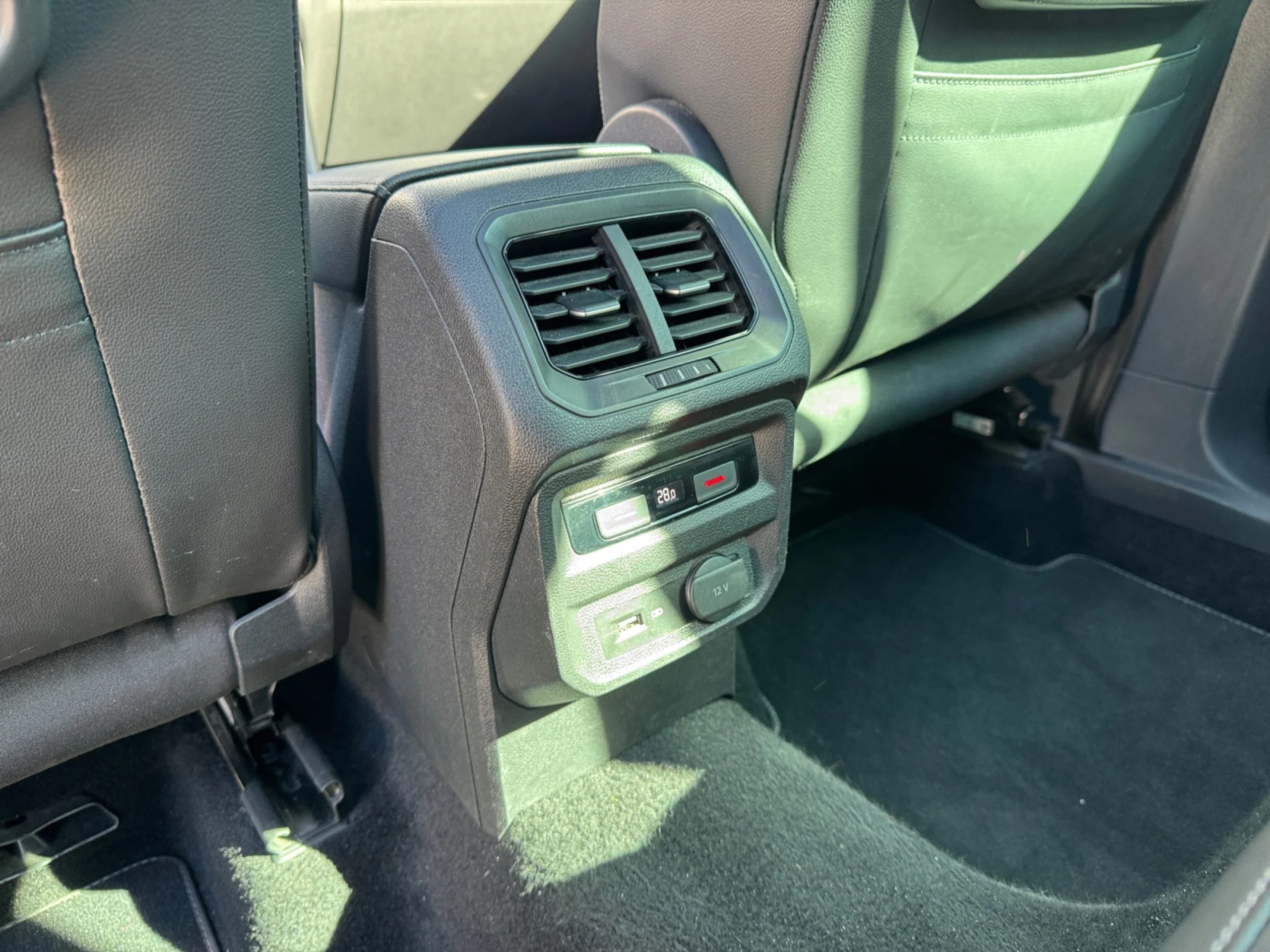 VOLKSWAGEN TIGUAN SPORT 1.5 TSI 110KW (150CV) DSG - Foto 15