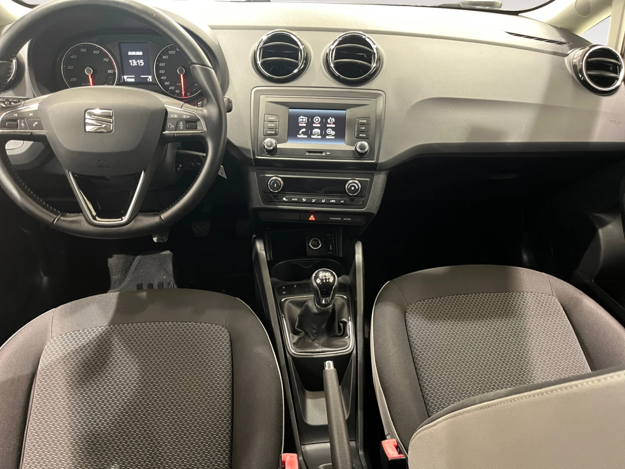 SEAT IBIZA 1.2 TSI 90CV STYLE - Foto 4