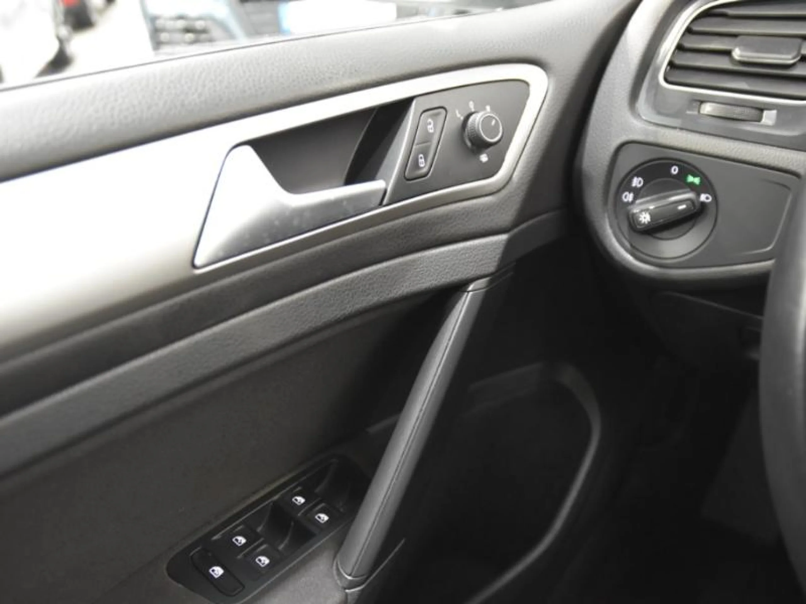 VOLKSWAGEN GOLF EDITION 1.6 TDI 85KW (115CV) - Foto 15
