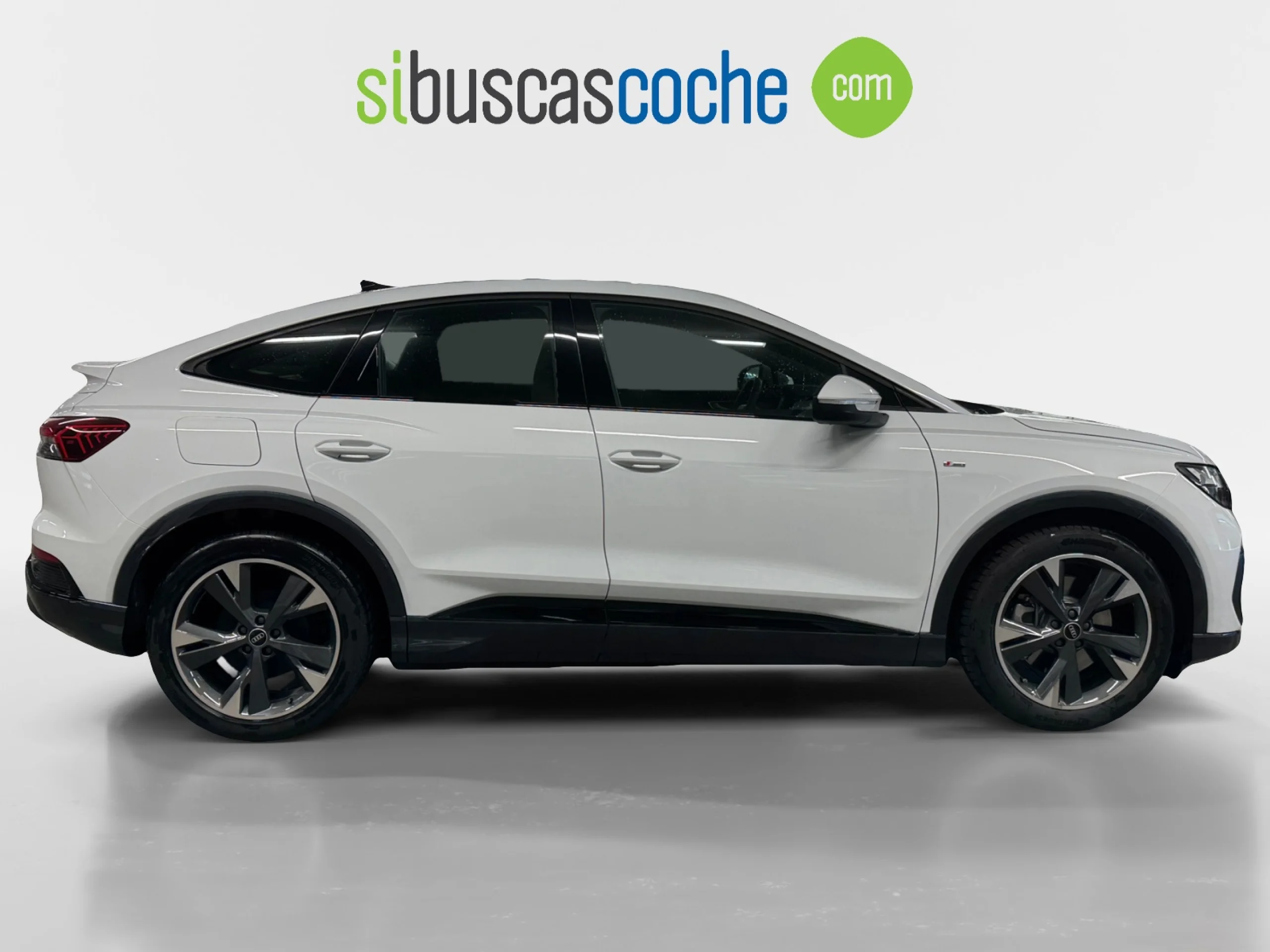 AUDI Q4 SPORTBACK GENUINE EDITION 45 E TRON 210KW 82KWH - Foto 1